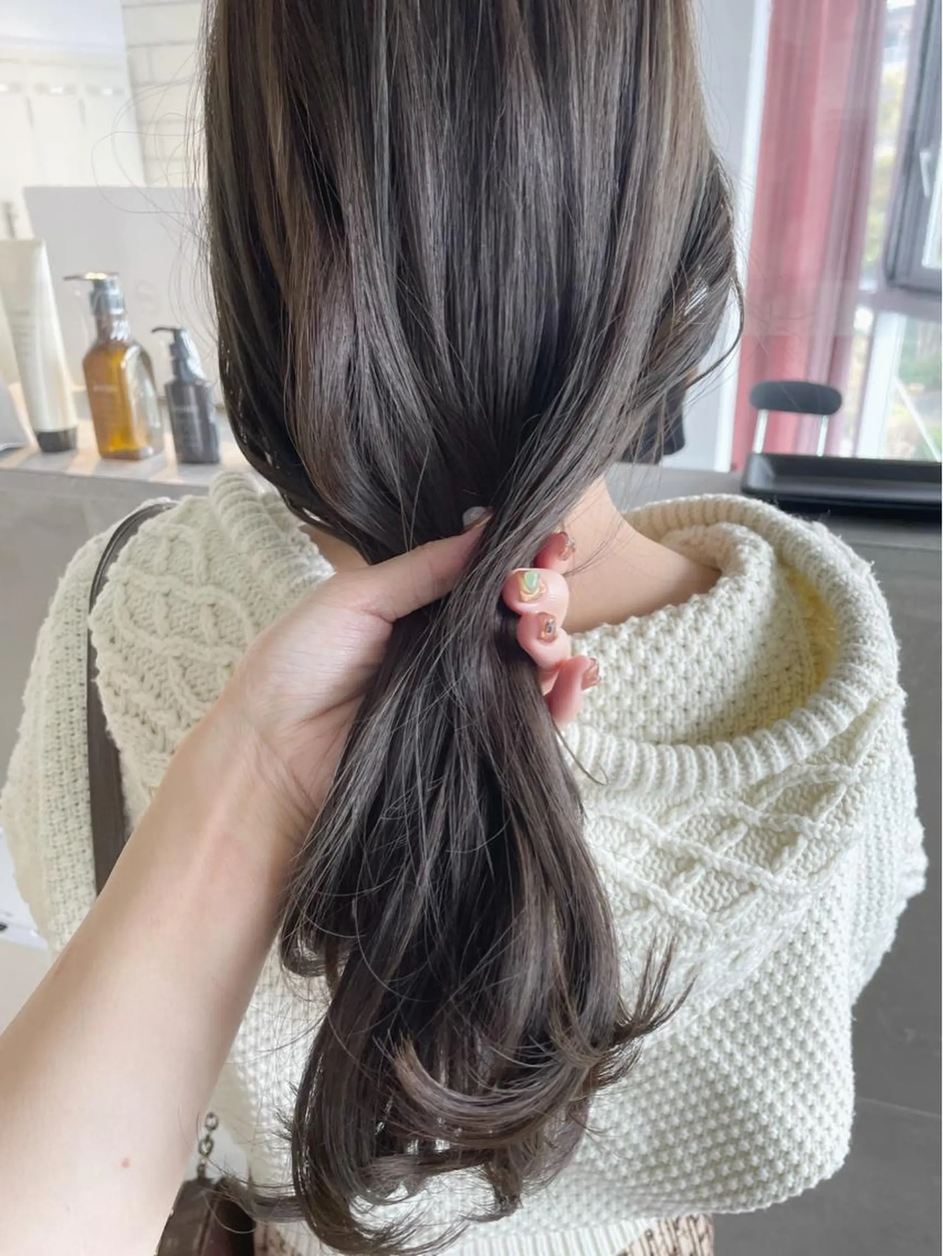 ロング カラー レイヤー/髪質改善カ ラ-🤍津田奈々美‎のヘアスタイル