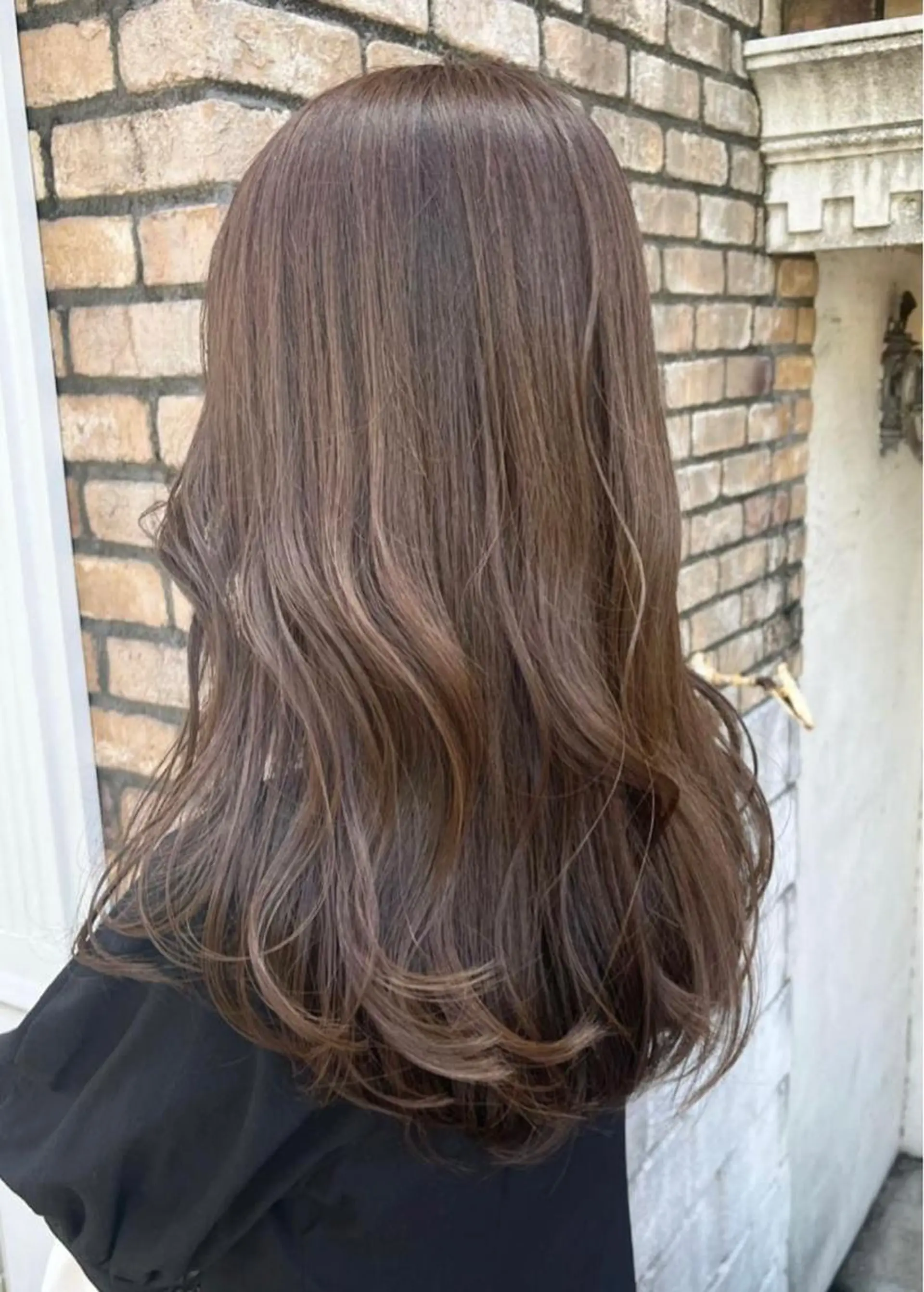 ロング カラー ヘアアレンジ ベージュカラー グレージュ ミルクティーベージュ ミルクティーグレージュ 髪質改善 レイヤー/グレージュ 🤍奥開梨恵のヘアスタイル