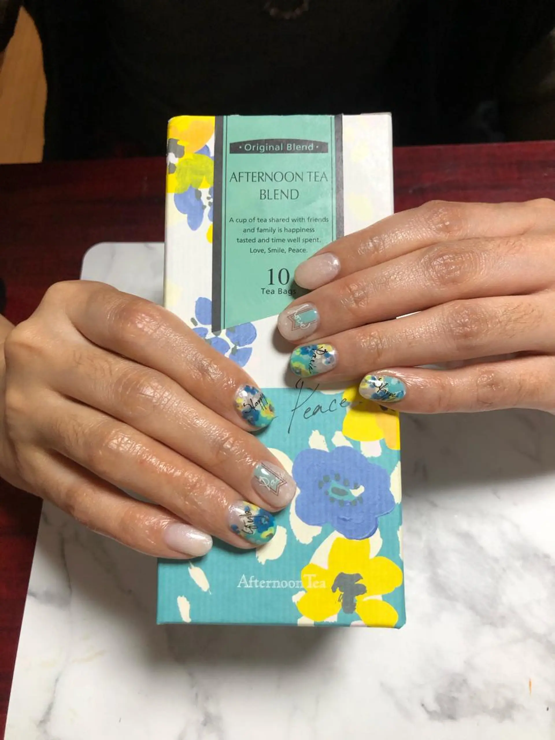 ネイル ハンドネイル & nudge nail所属・&nudgenail 本多のネイルデザイン