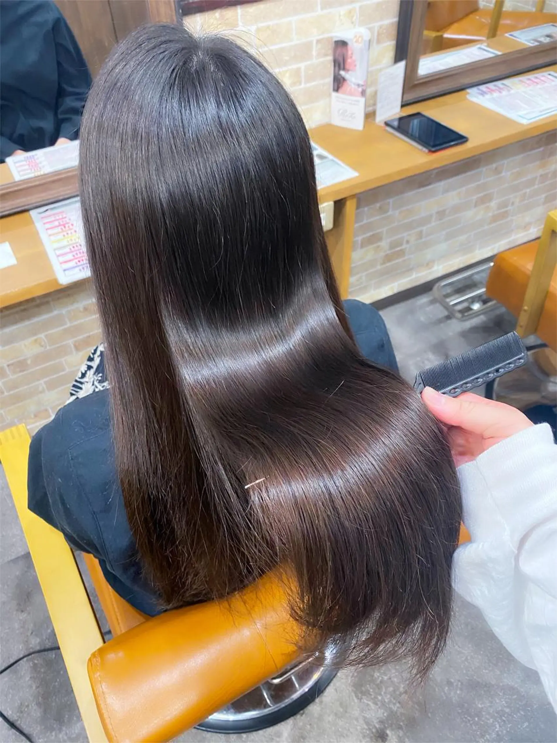 ロング カット トリートメント 美髪ヘア 🤍erikaのヘアスタイル