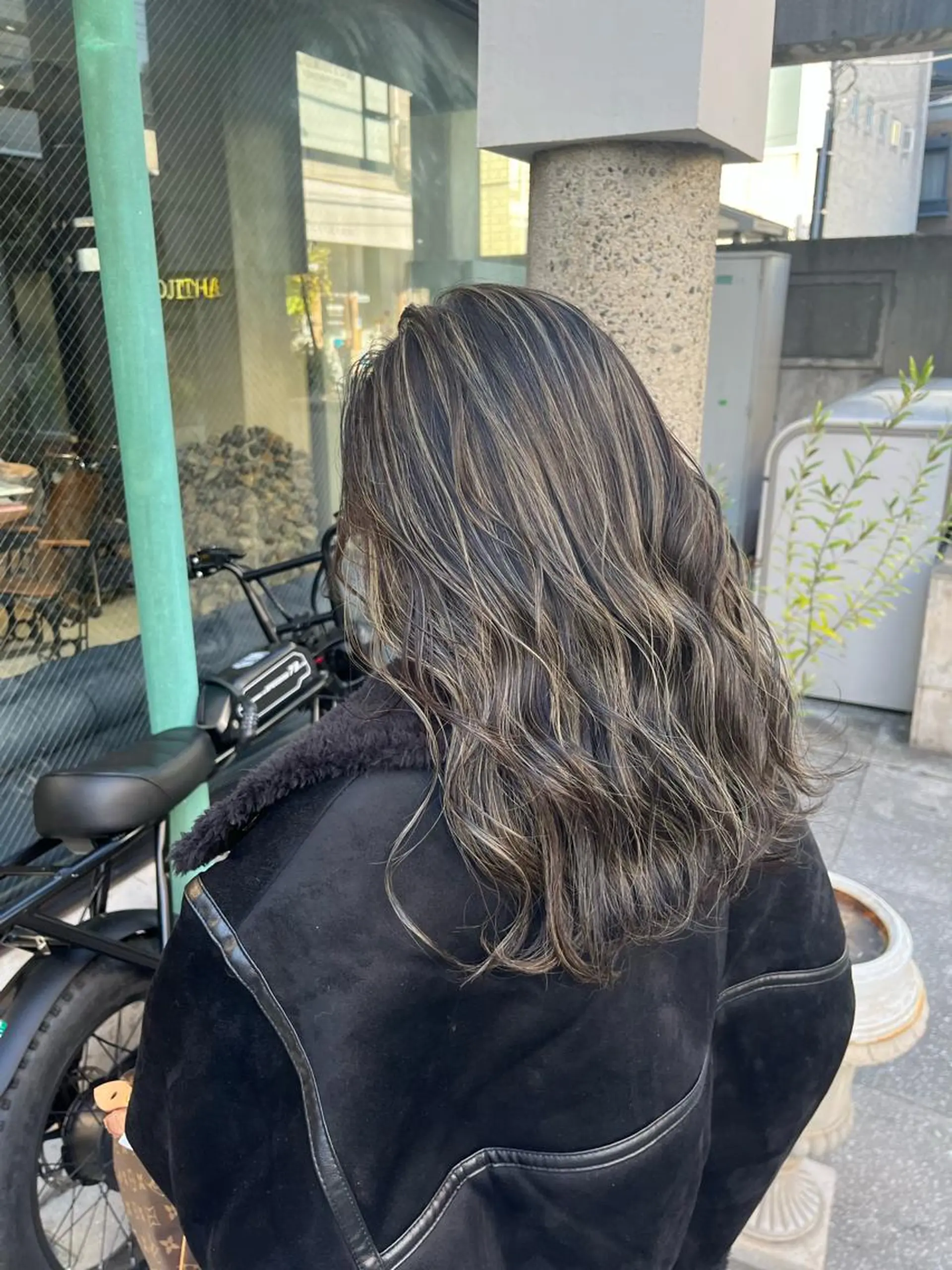 ロング カラー ハイライトカラー ハイライト ヘアカラー トリートメント DX所属・✨メンズスタイル✨ Daiのヘアスタイル