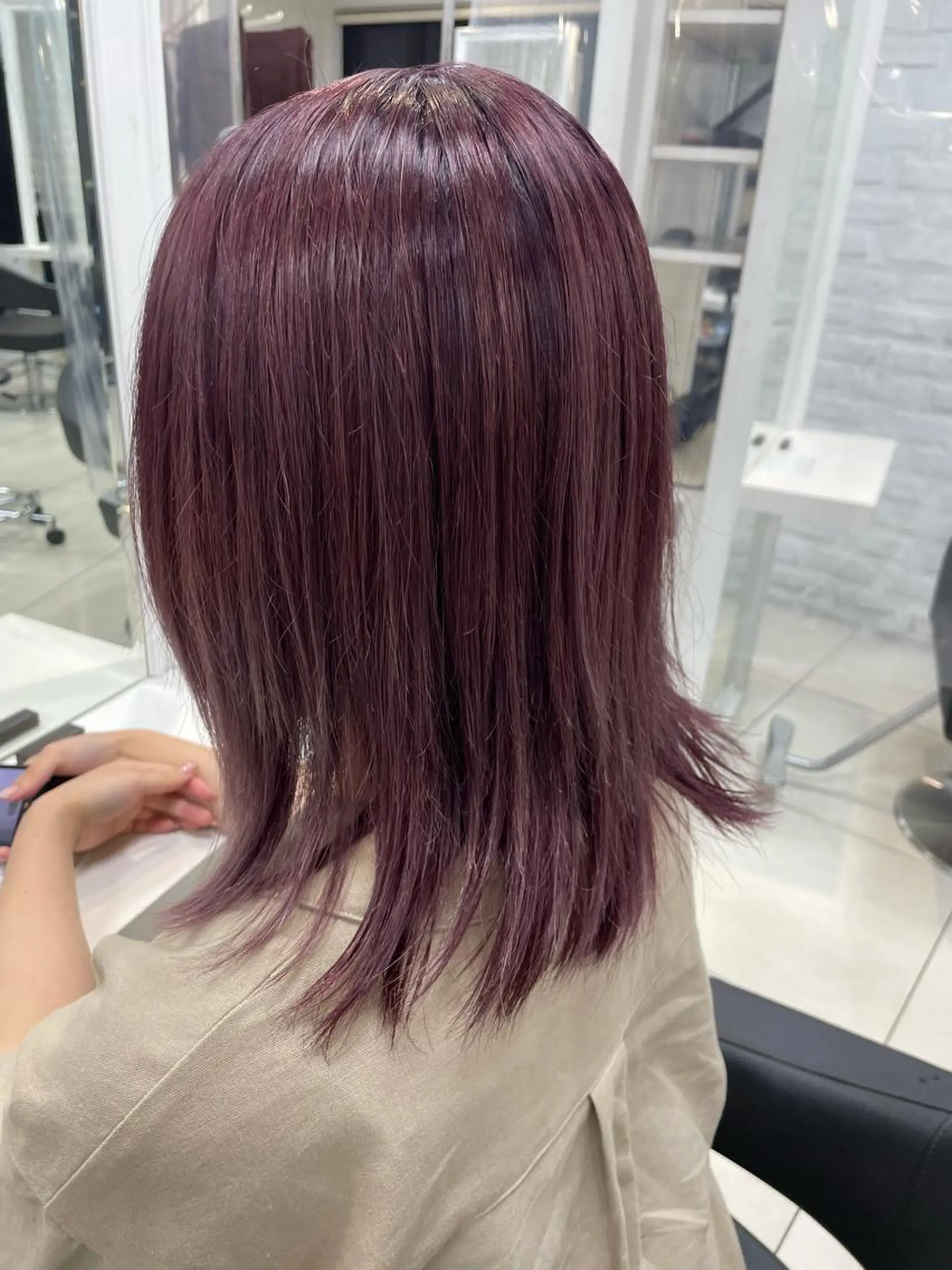 ミディアム カラー ブリーチ ラベンダーカラー ピンクカラー ピンクラベンダー 【暖色カラー特化】 中山由梨のヘアスタイル