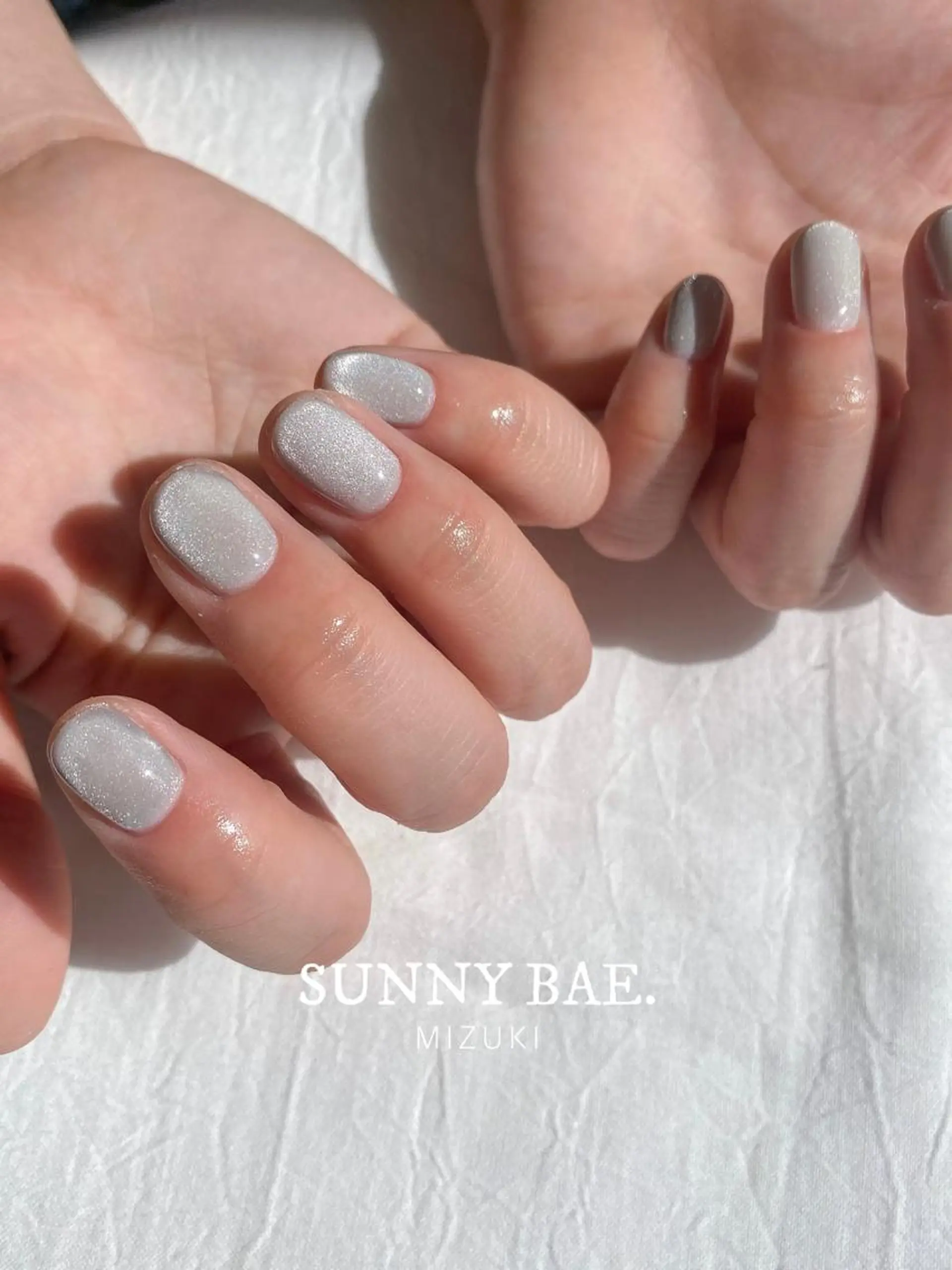 ネイル マグネットネイル 春ネイル ハンドネイル SUNNY BAE. 🌼MIZUKIのネイルデザイン