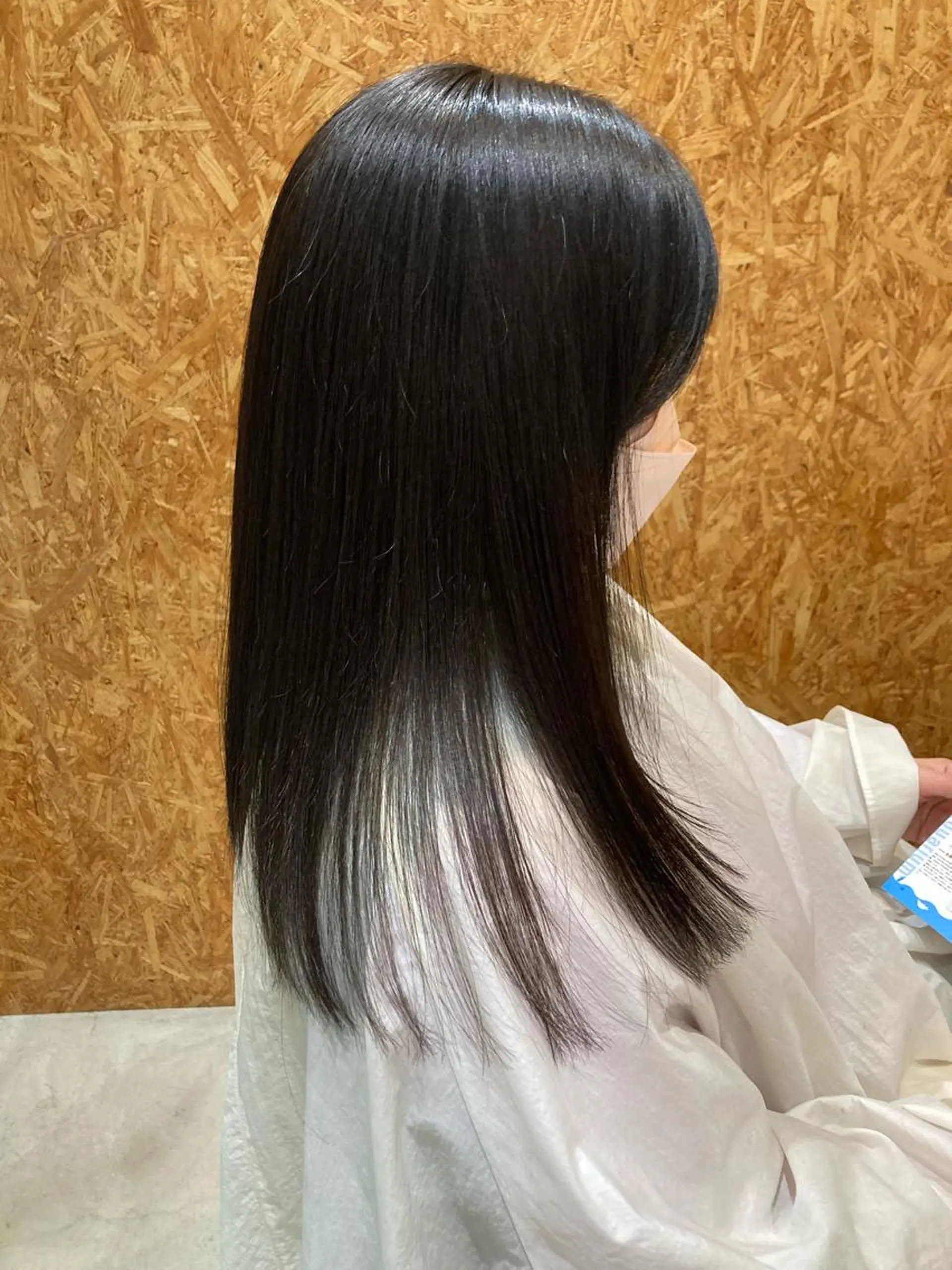 カラー ヘアカラー 折本 沙織のヘアスタイル