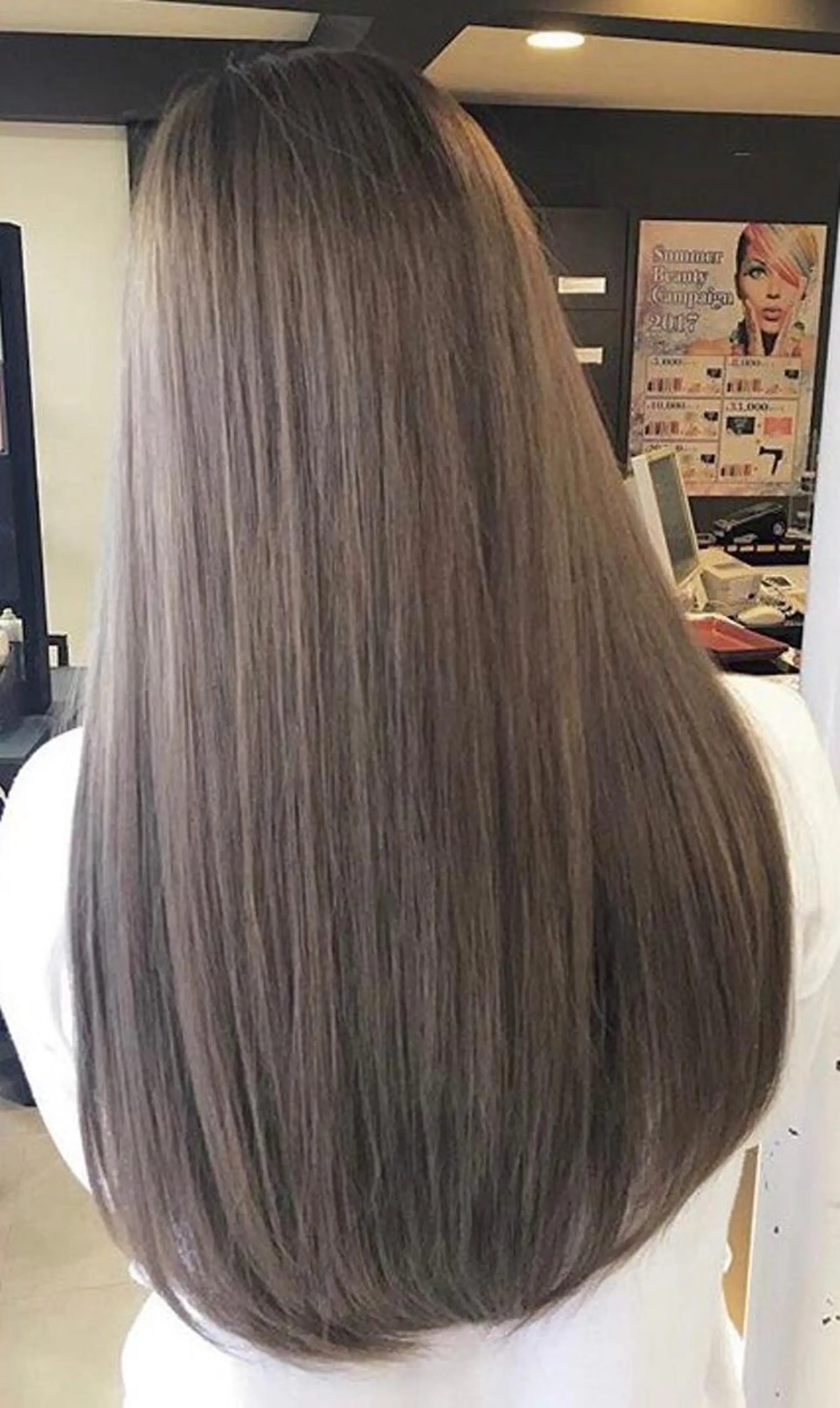 ロング 外国人風カラー ヘアカラー カラコレなんば店所属・カラコレなんば TOPstylistのヘアスタイル