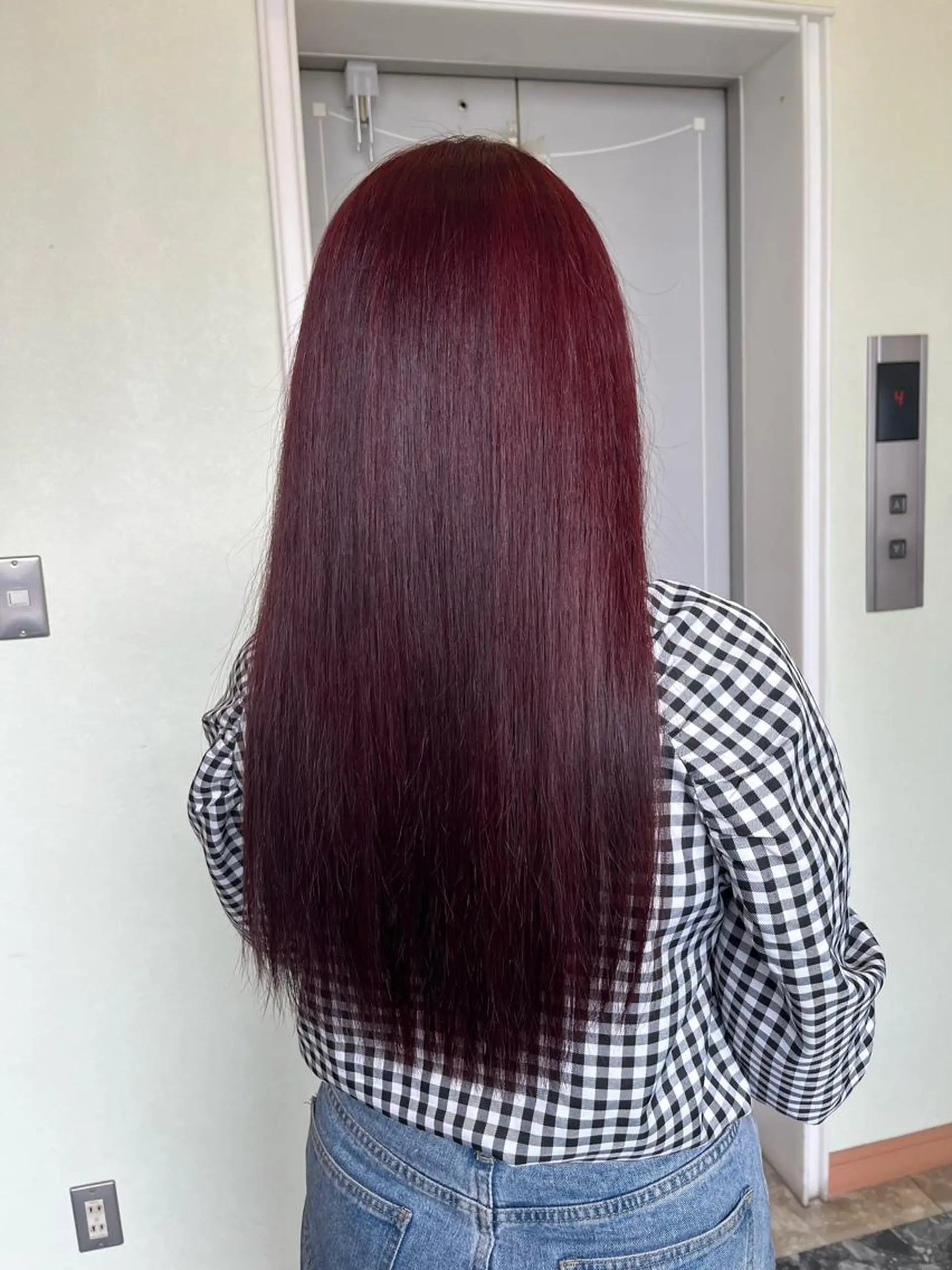 ロング カラー ブリーチ ダブルカラー ブリーチなしカラー レッドカラー ヘアカラー yuri🌼 NUMBER 天王寺のヘアスタイル