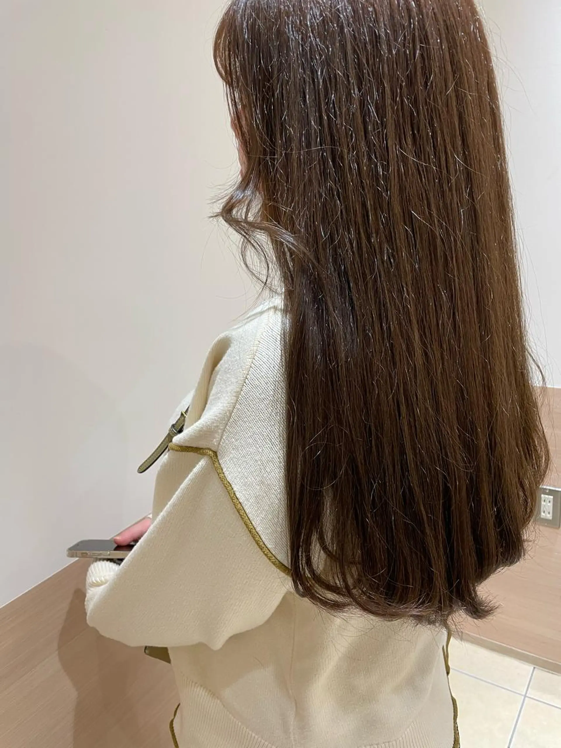 ロング カラー ブラウンカラー ケアカラー ナチュラルブラウン ピンクカラー ピンクブラウン ヘアカラー GO TODAY SHAiRE SALON所属・天野 瑠真のヘアスタイル