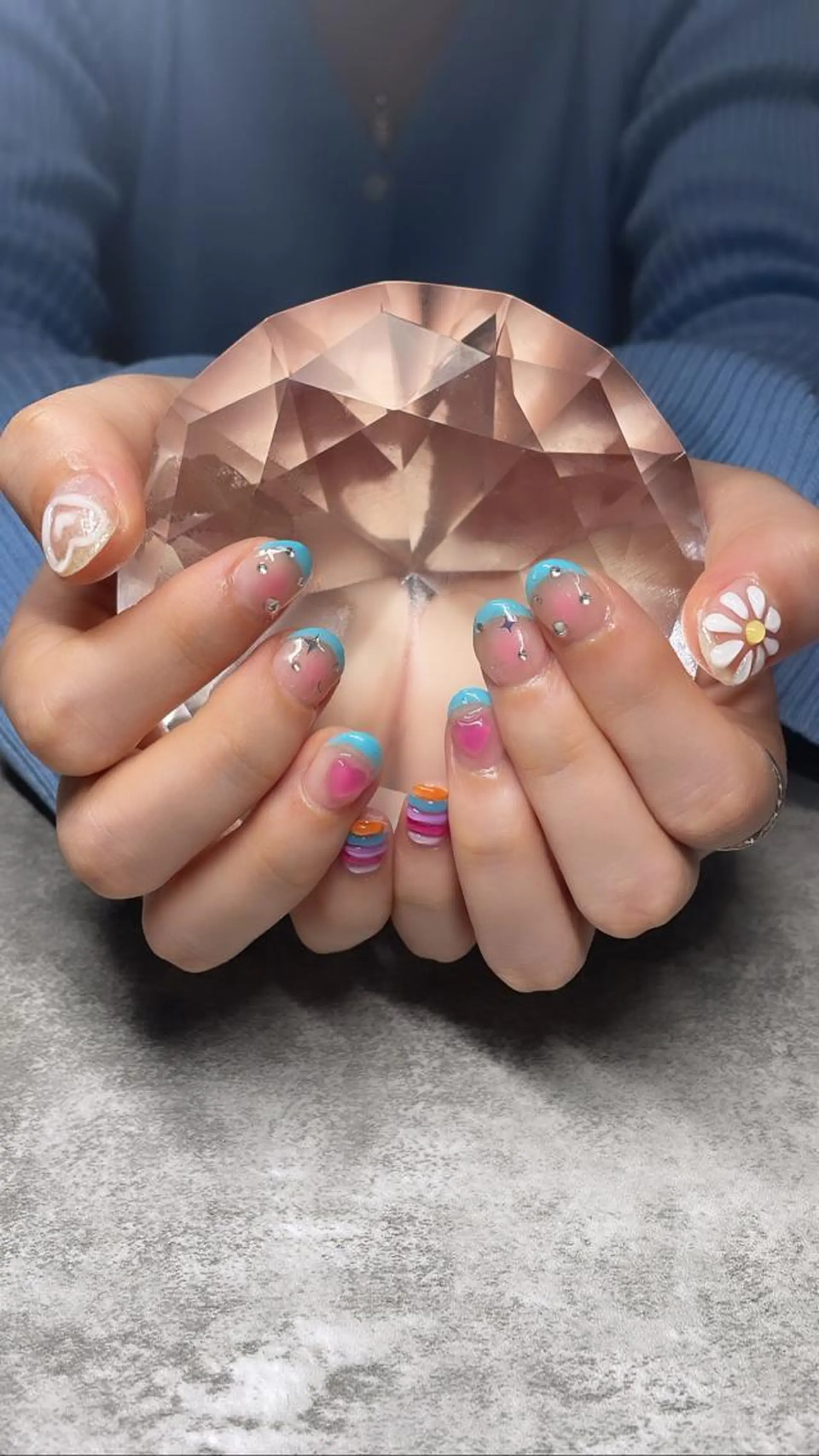 ネイル ハンドネイル shark_nail Aのネイルデザイン