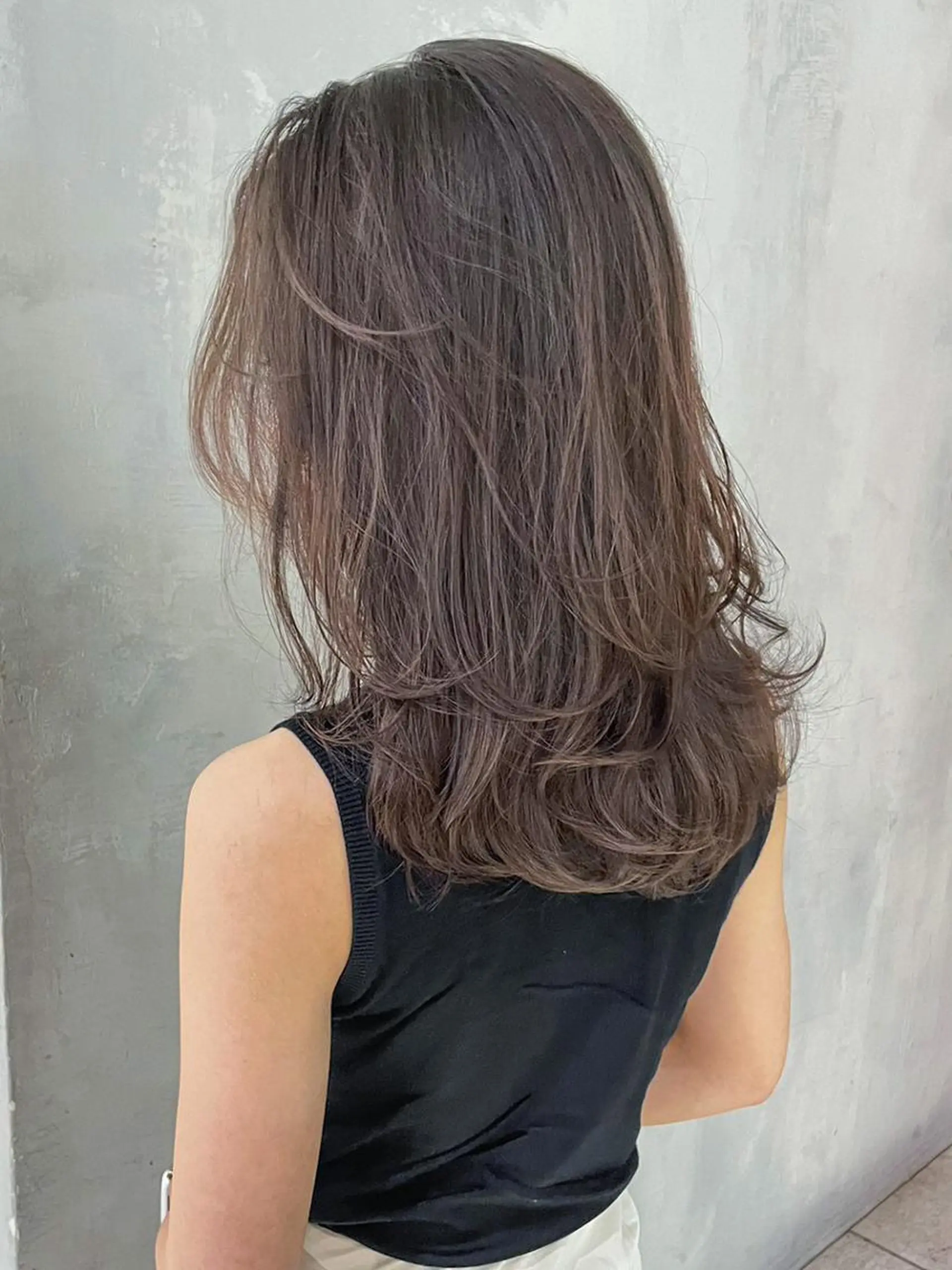 セミロング カラー グレージュ レイヤーカット カット ヘアカラー トリートメント ITbyALBUM 松戸のヘアスタイル