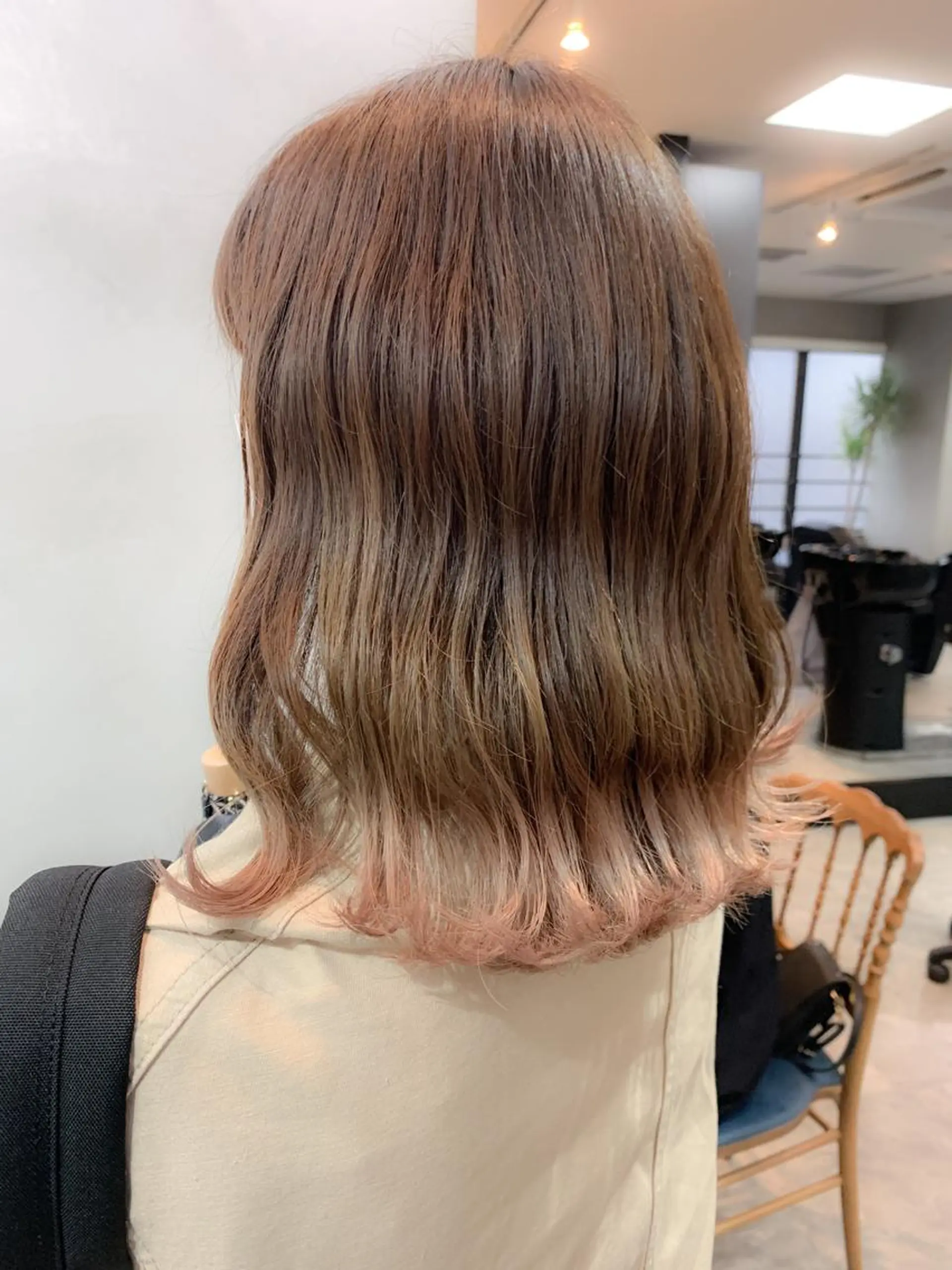 ミディアム カラー 透明感カラーが 得意です！NAOKIのヘアスタイル