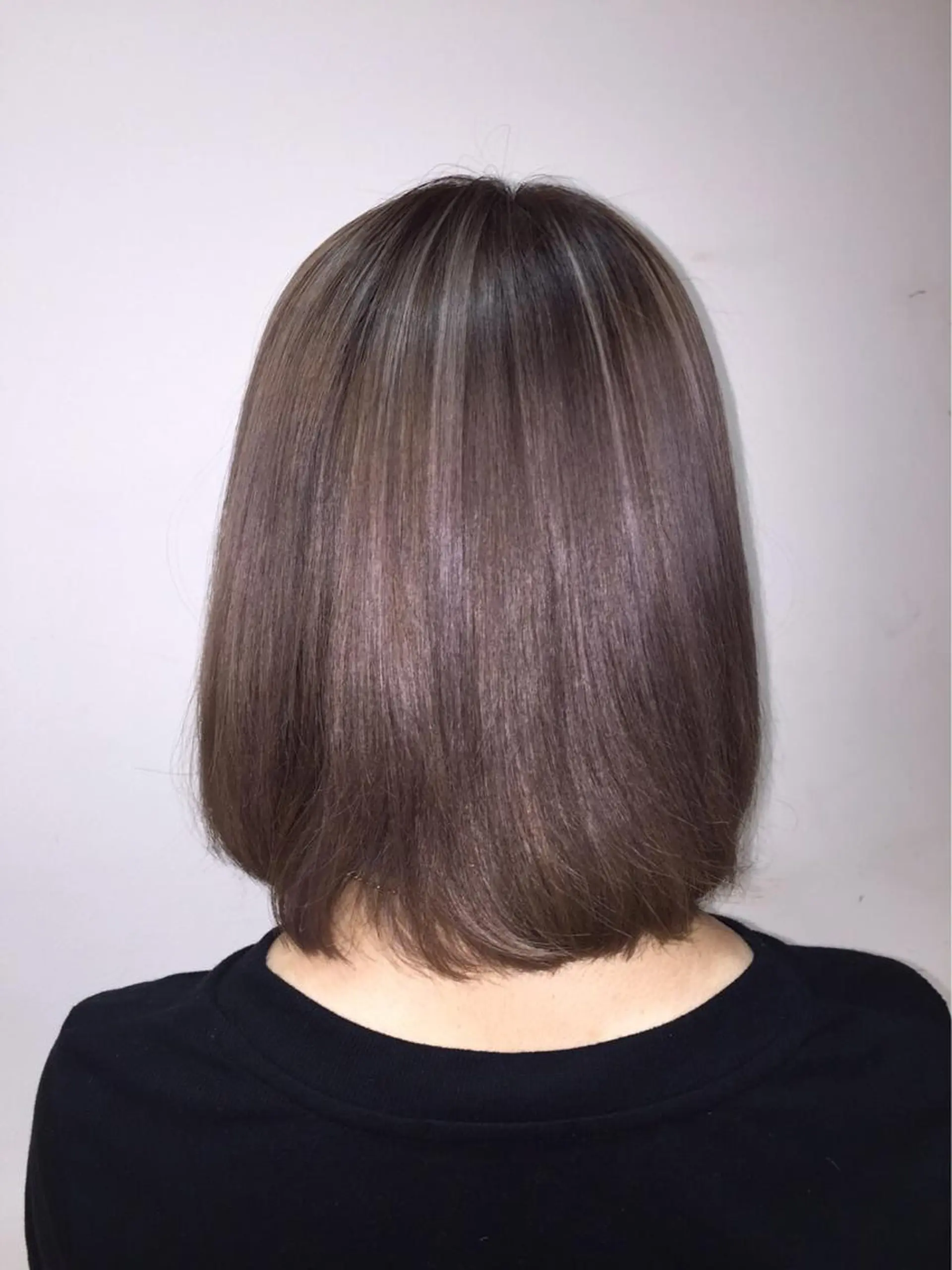 ミディアム カラー ハイライトカラー パープルカラー ハイライト 寺内 紳悟のヘアスタイル