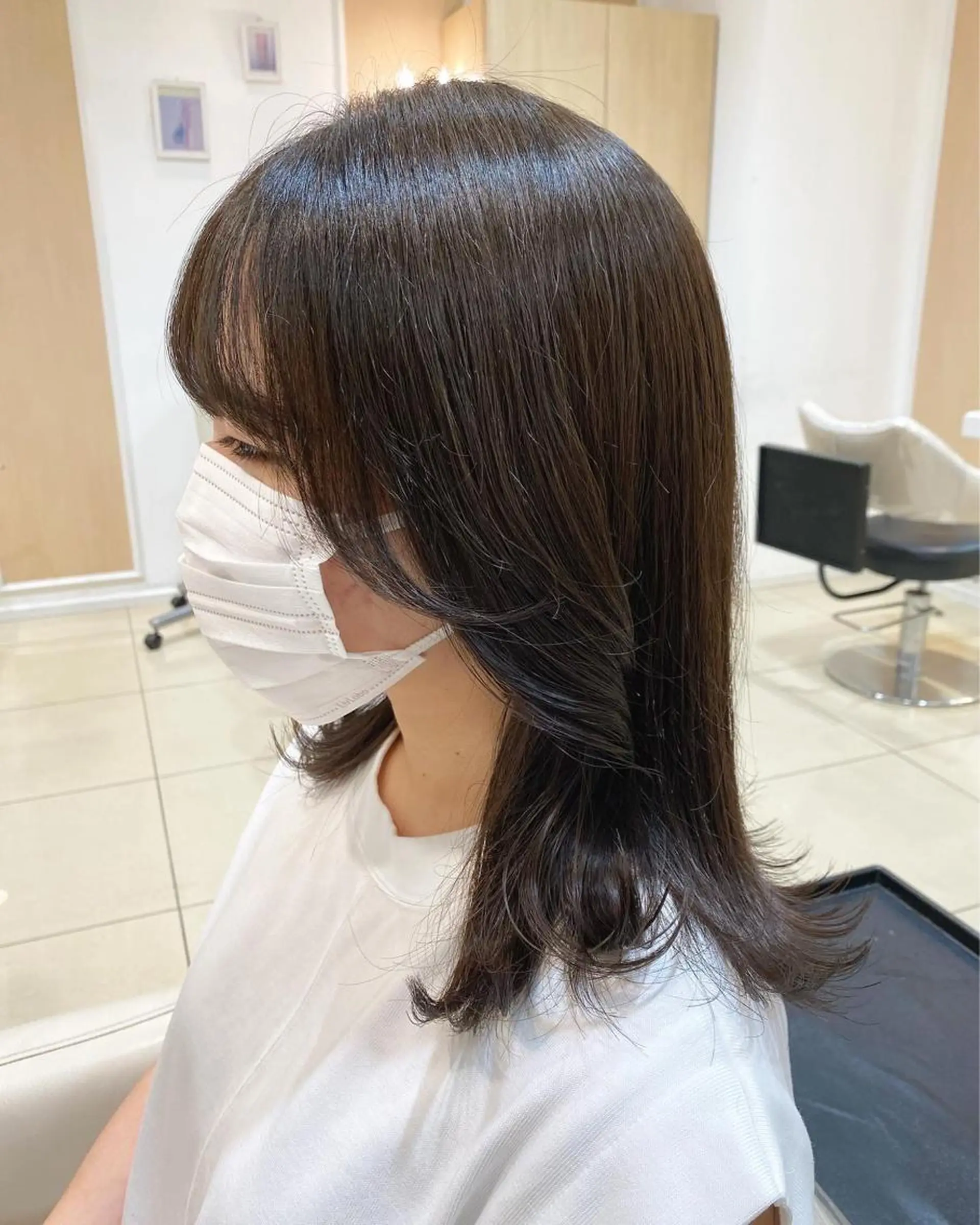 セミロング カラー ベージュカラー オリーブベージュ Ash中目黒店 榊間茜のヘアスタイル