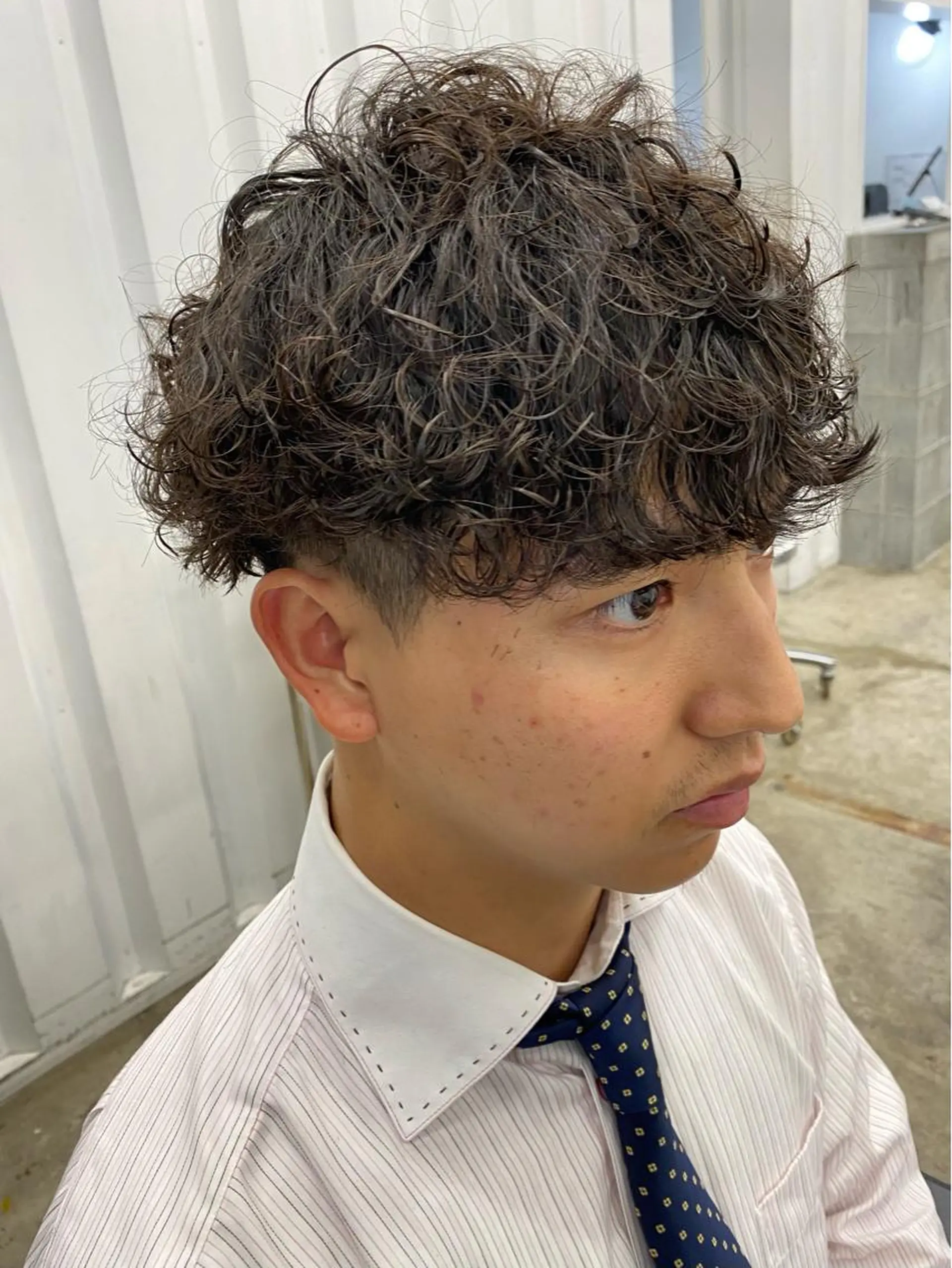 ショート パーマ メンズ メンズパーマ 波巻きパーマ スパイラルパーマ カット パーマ ［似合わせヘア］ ✂︎OGURO✂︎のヘアスタイル