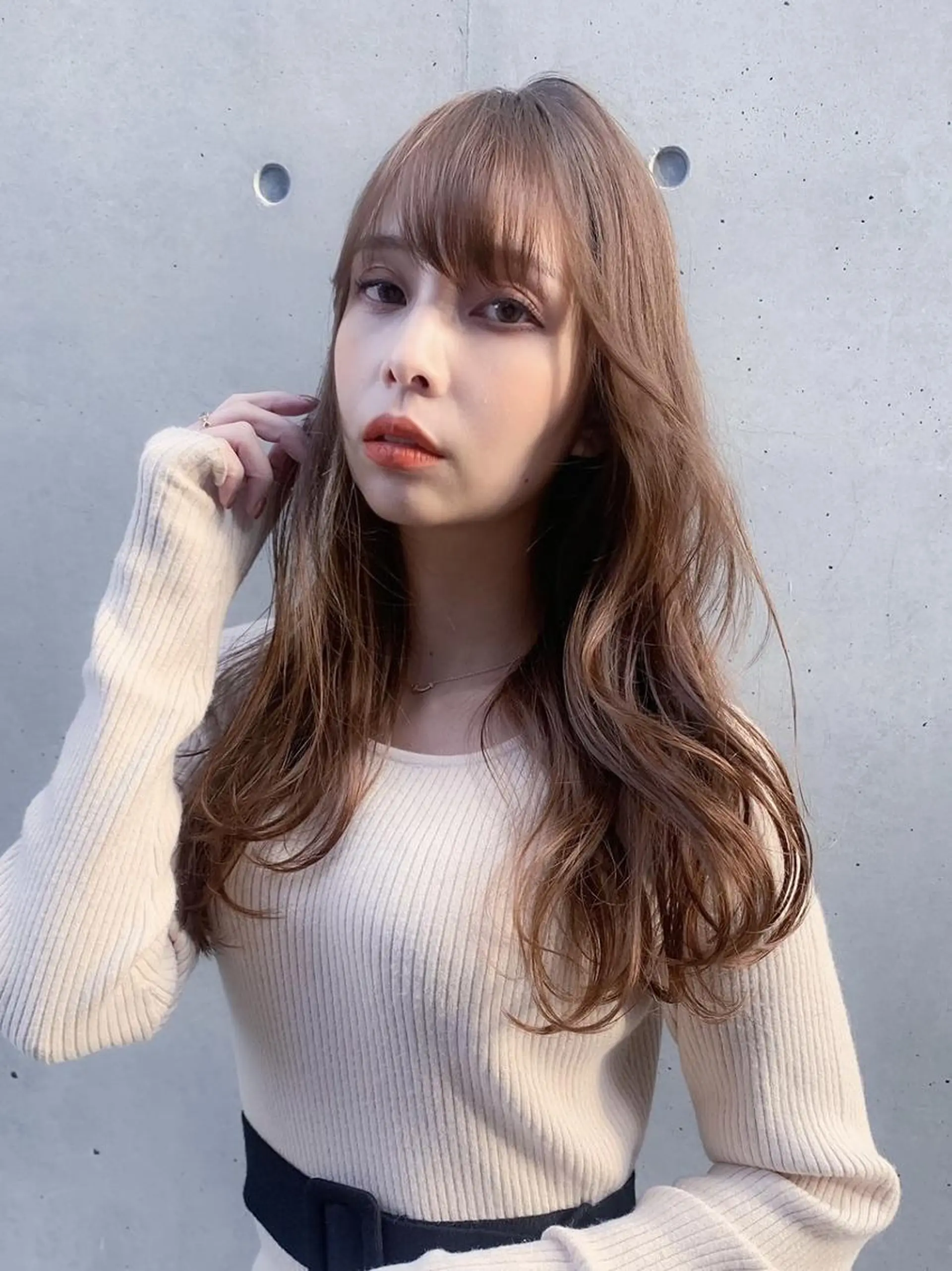 ロング ボブ くびれヘア 顔まわりレイヤー ハイライト 髪質改善 髪質改善TABATA YUUKI 表参道のヘアスタイル