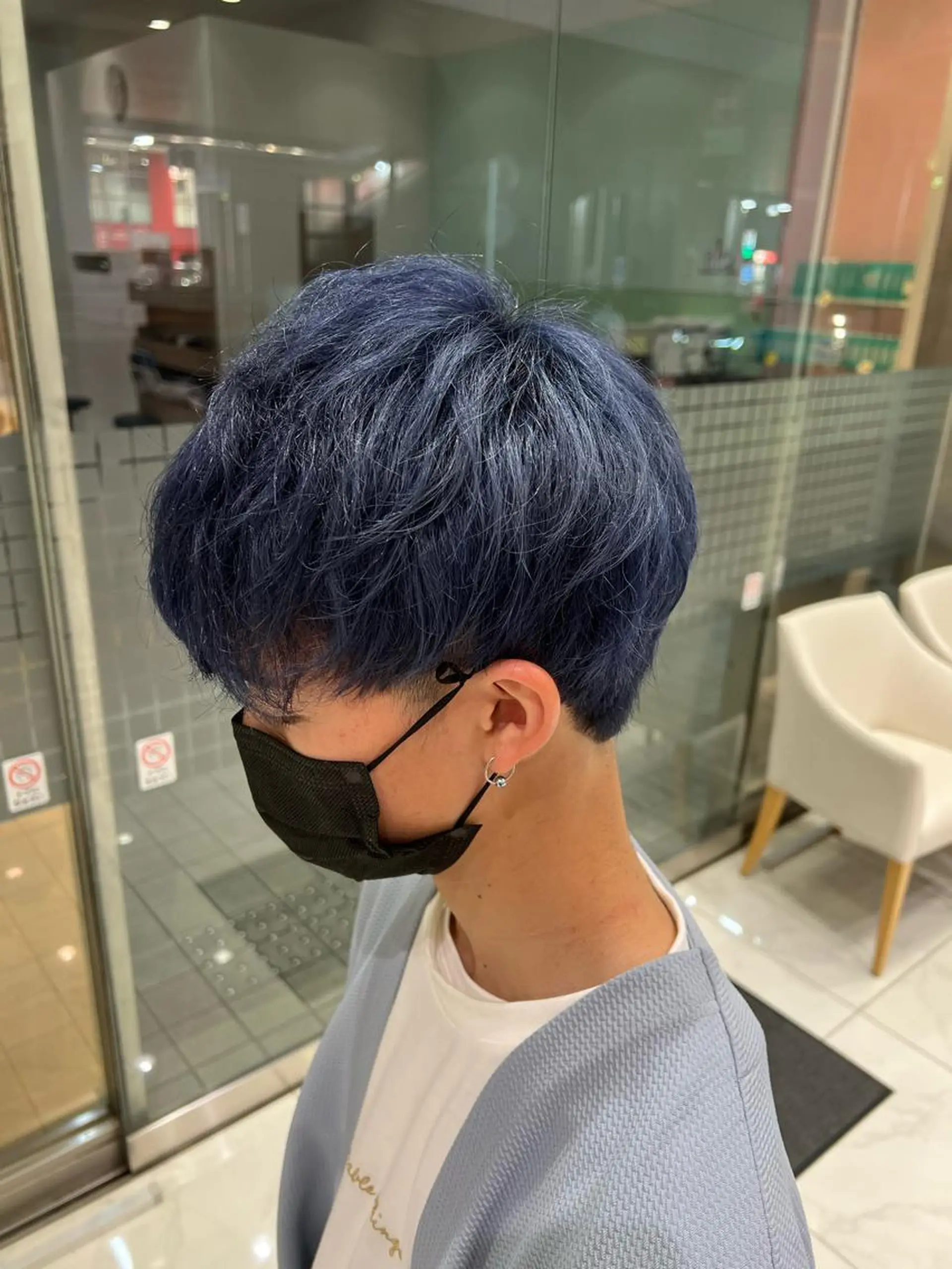 ショート メンズ/ブリーチ/ スパイキーのヘアスタイル