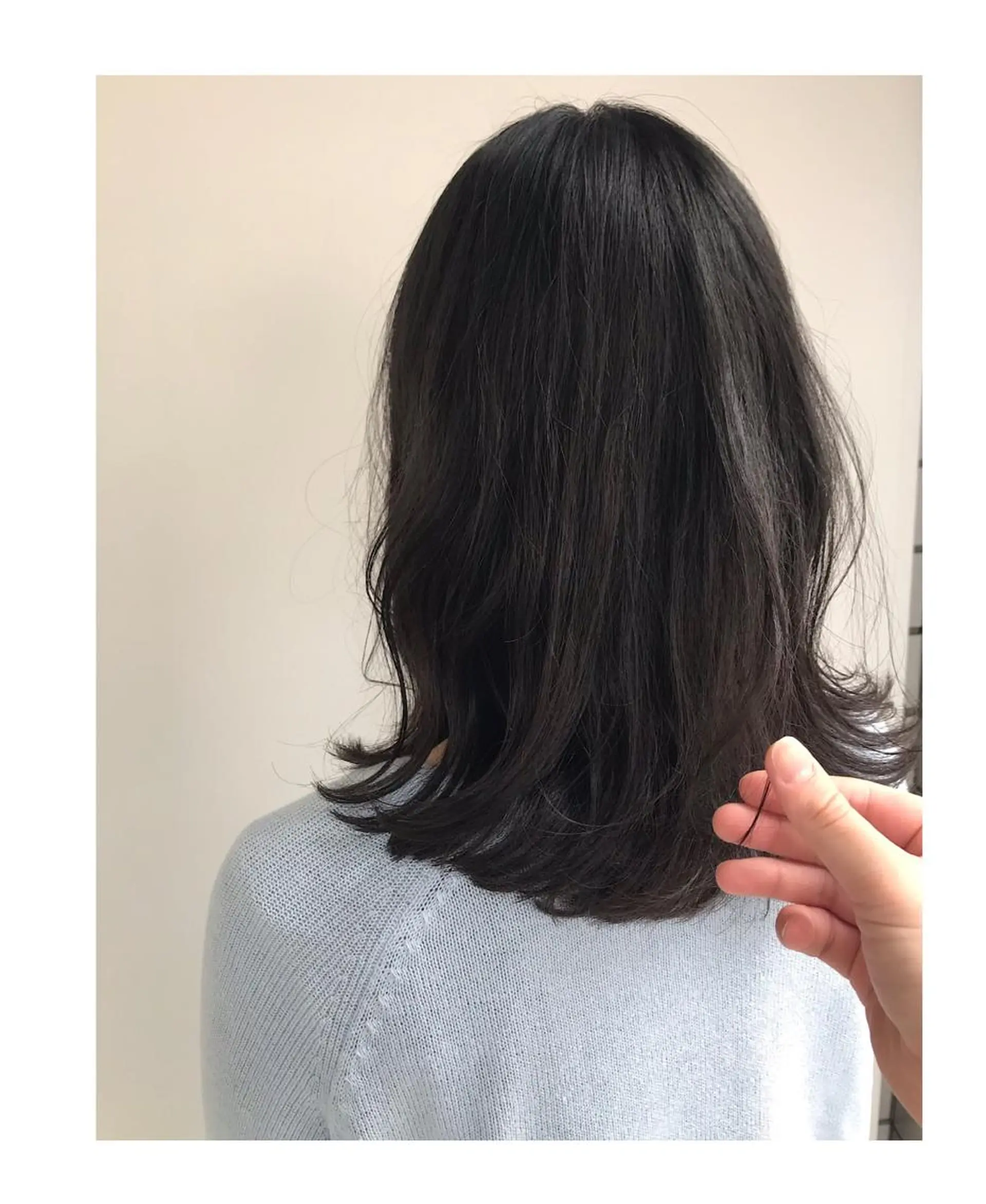 セミロング パーマ 30代からの大人 ショートのヘアスタイル