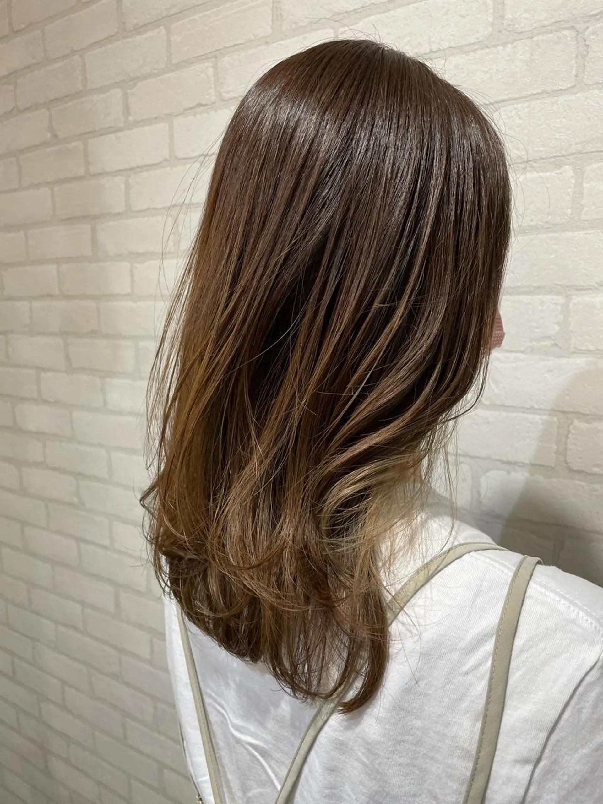 カラー 透明感カラー💎 AYAのヘアスタイル