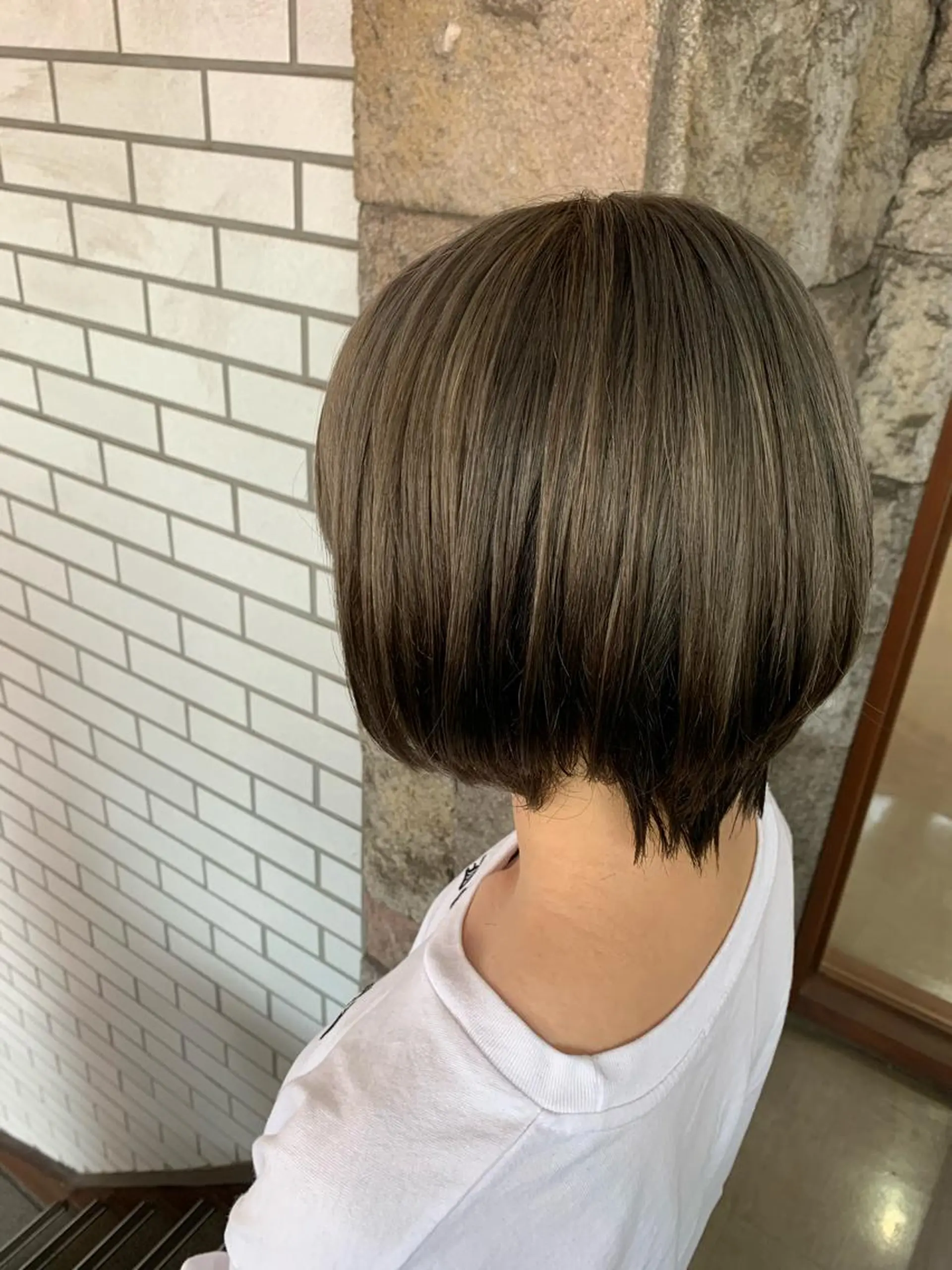 ショート カット ヘアカラー オージュアソムリエ DAIKI⭐️のヘアスタイル