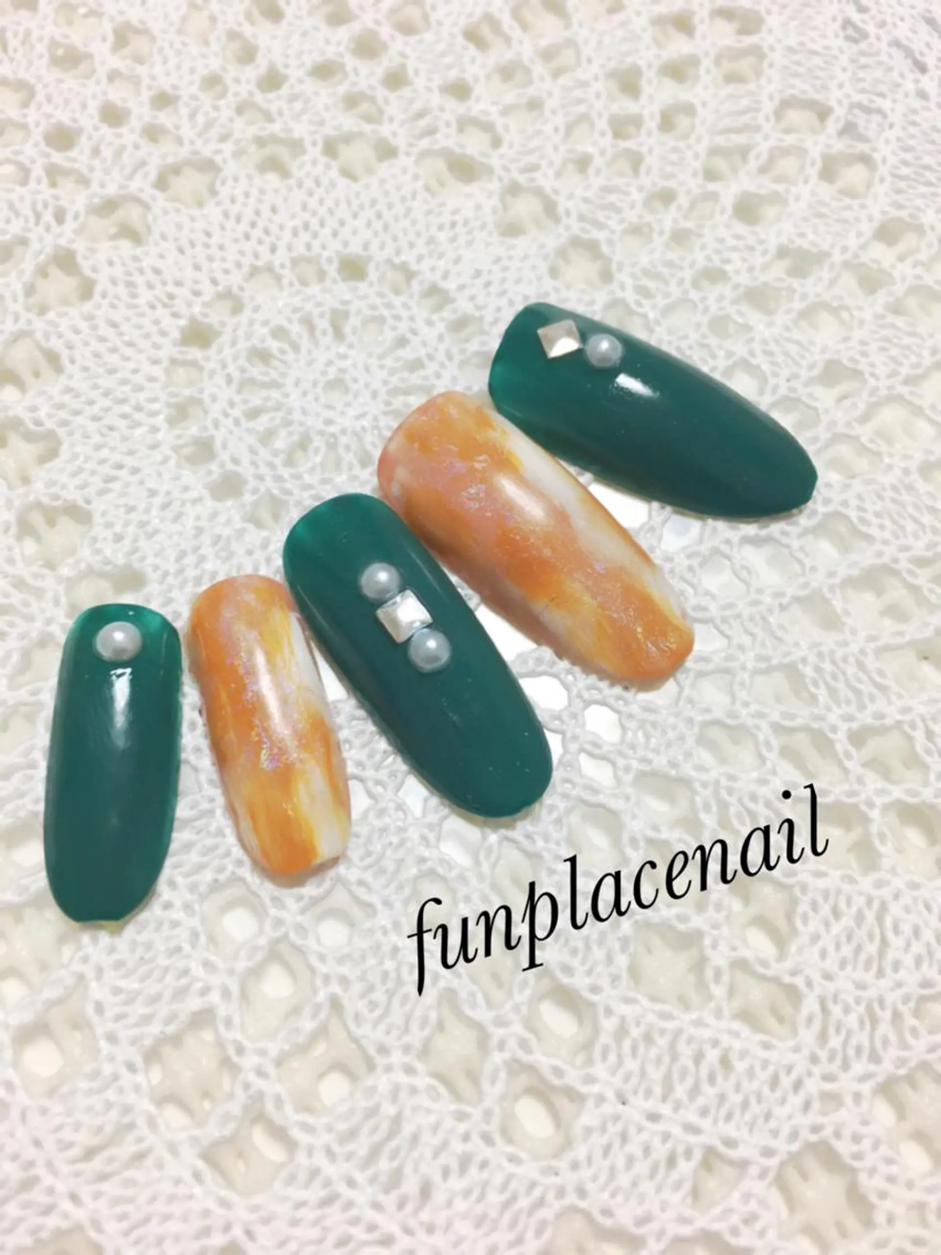 ショート ミディアム セミロング ロング カラー パーマ ヘアアレンジ キッズ ネイル マツエク・マツパ アートネイル nail salon＆school felice所属・フェリーチェ瑞江店 新山のネイルデザイン