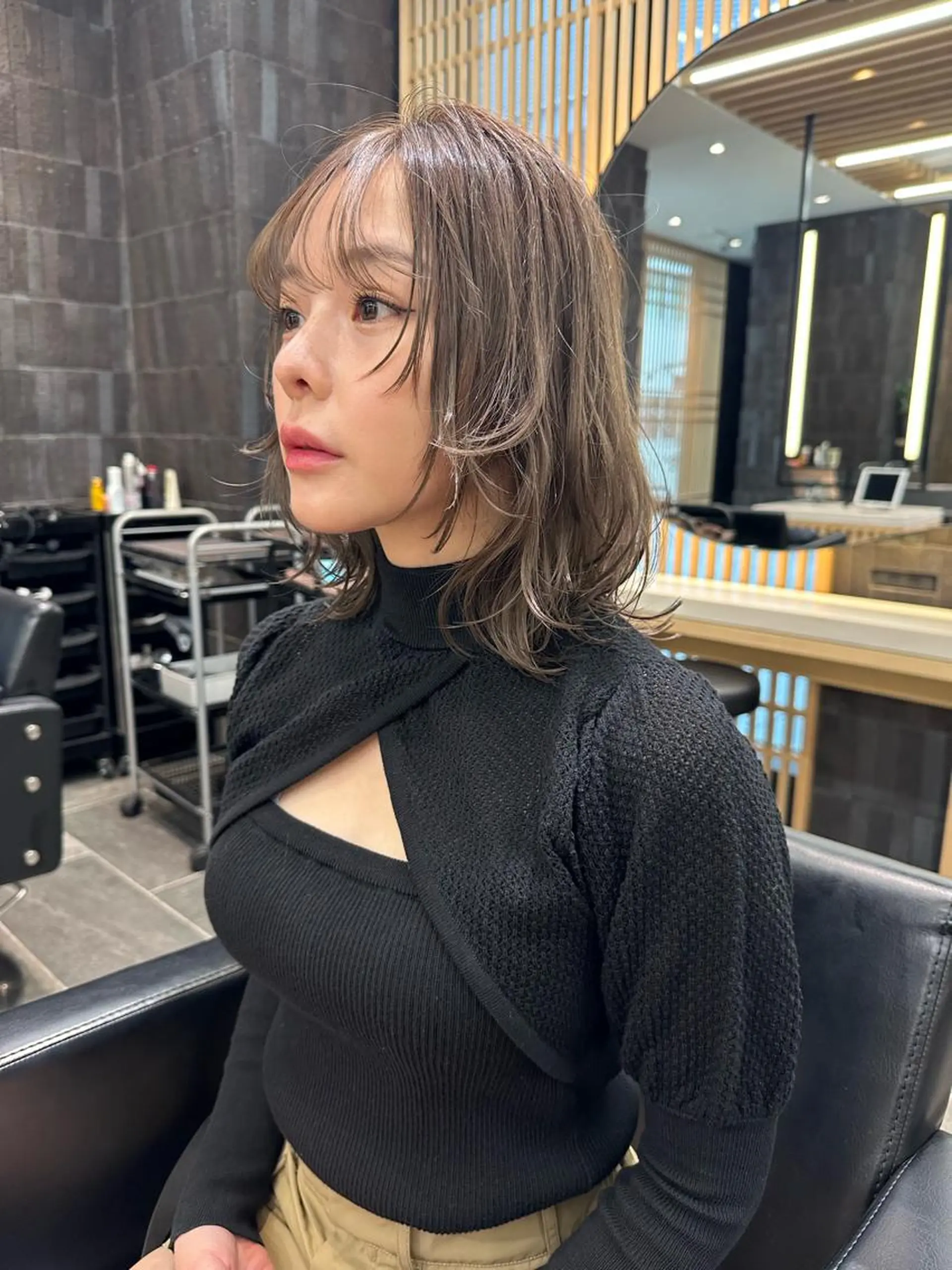ミディアム カラー レイヤーカット LATTE  渋谷所属・♡レイヤーカット れお♡のヘアスタイル