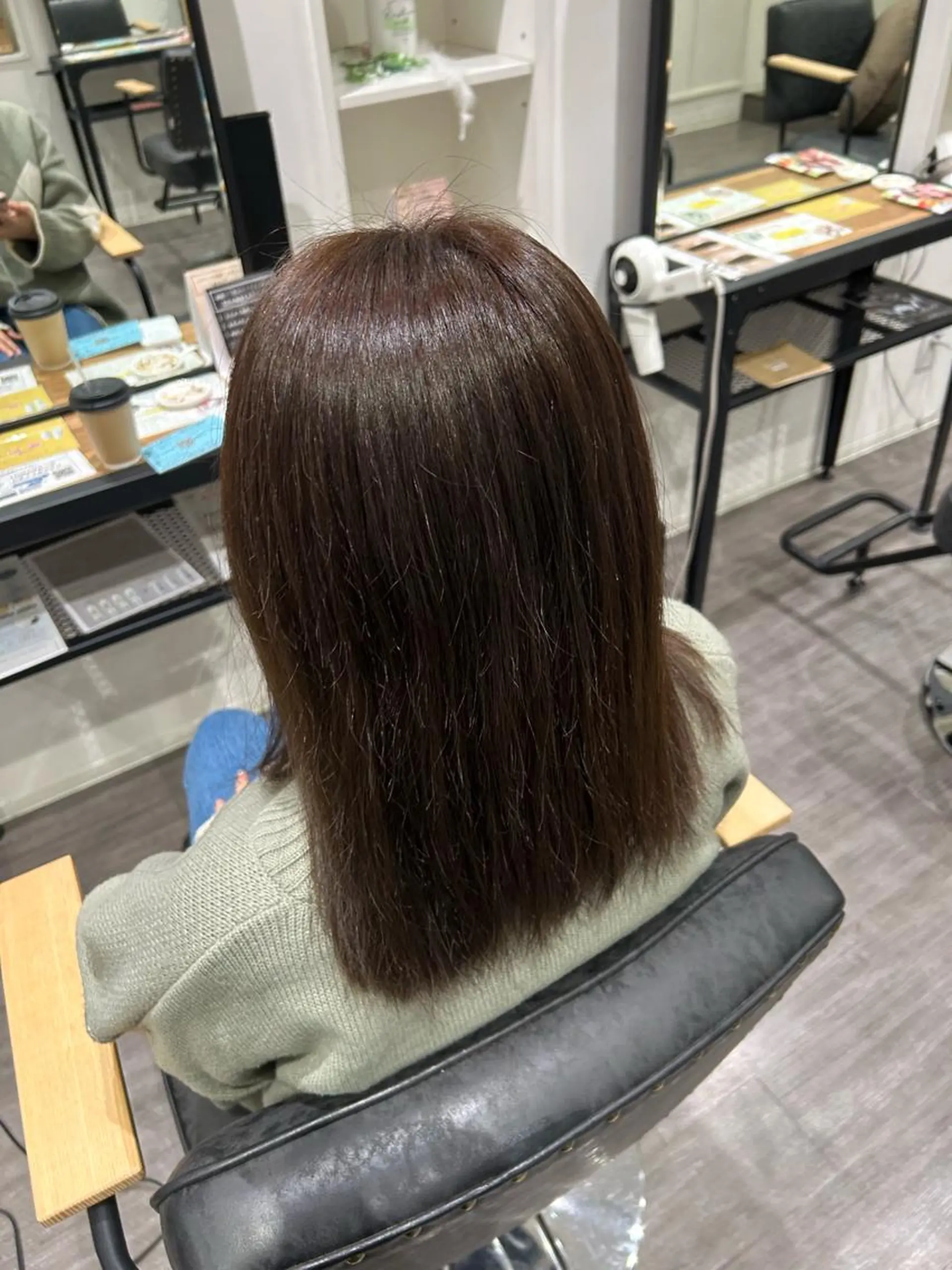 ミディアム 片平 帆香のヘアスタイル