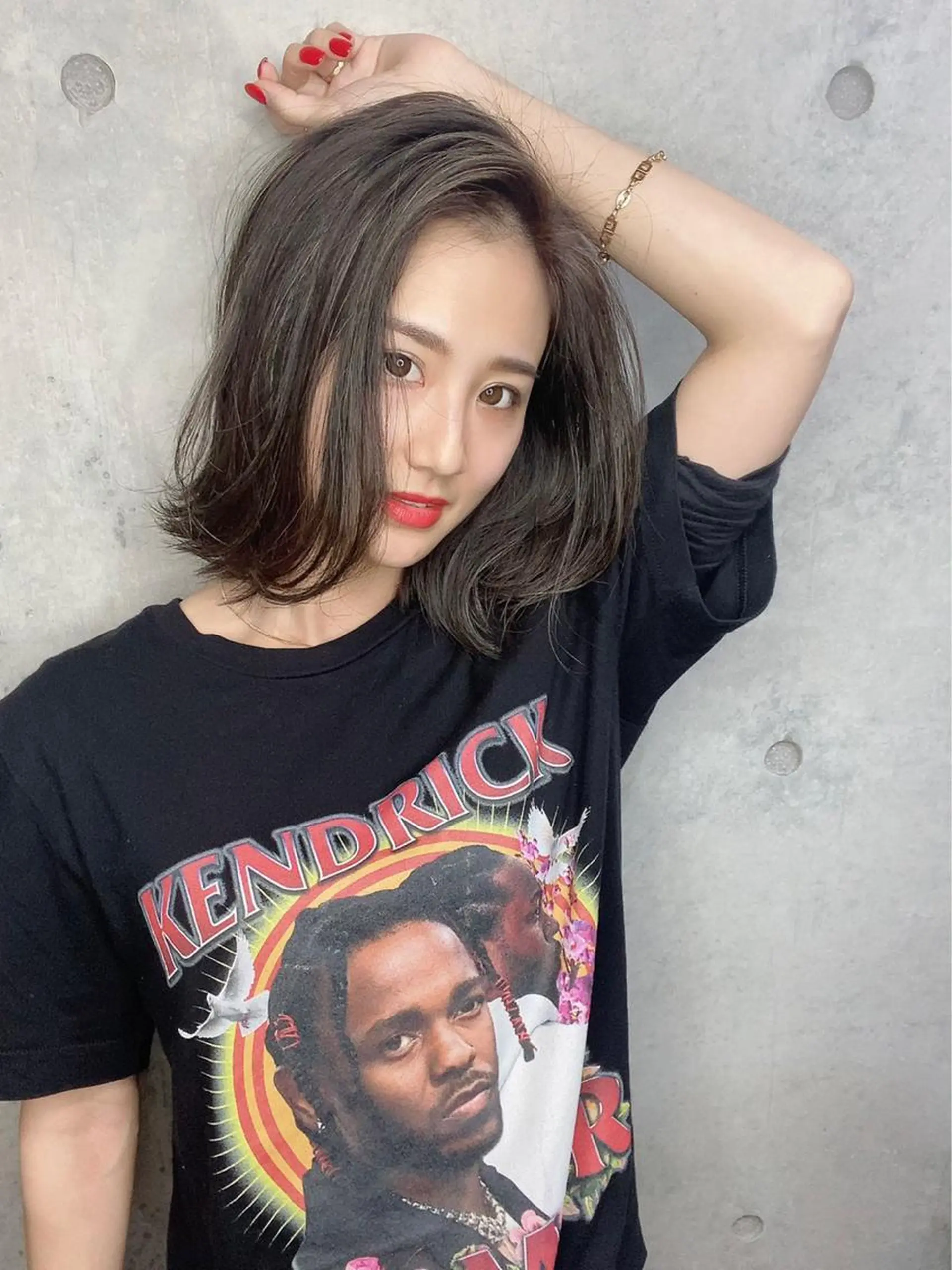 ミディアム カット ヘアカラー トリートメント GO TODAYシェアサロン原宿Leap店所属・髪質改善 レイヤー Naoyaのヘアスタイル