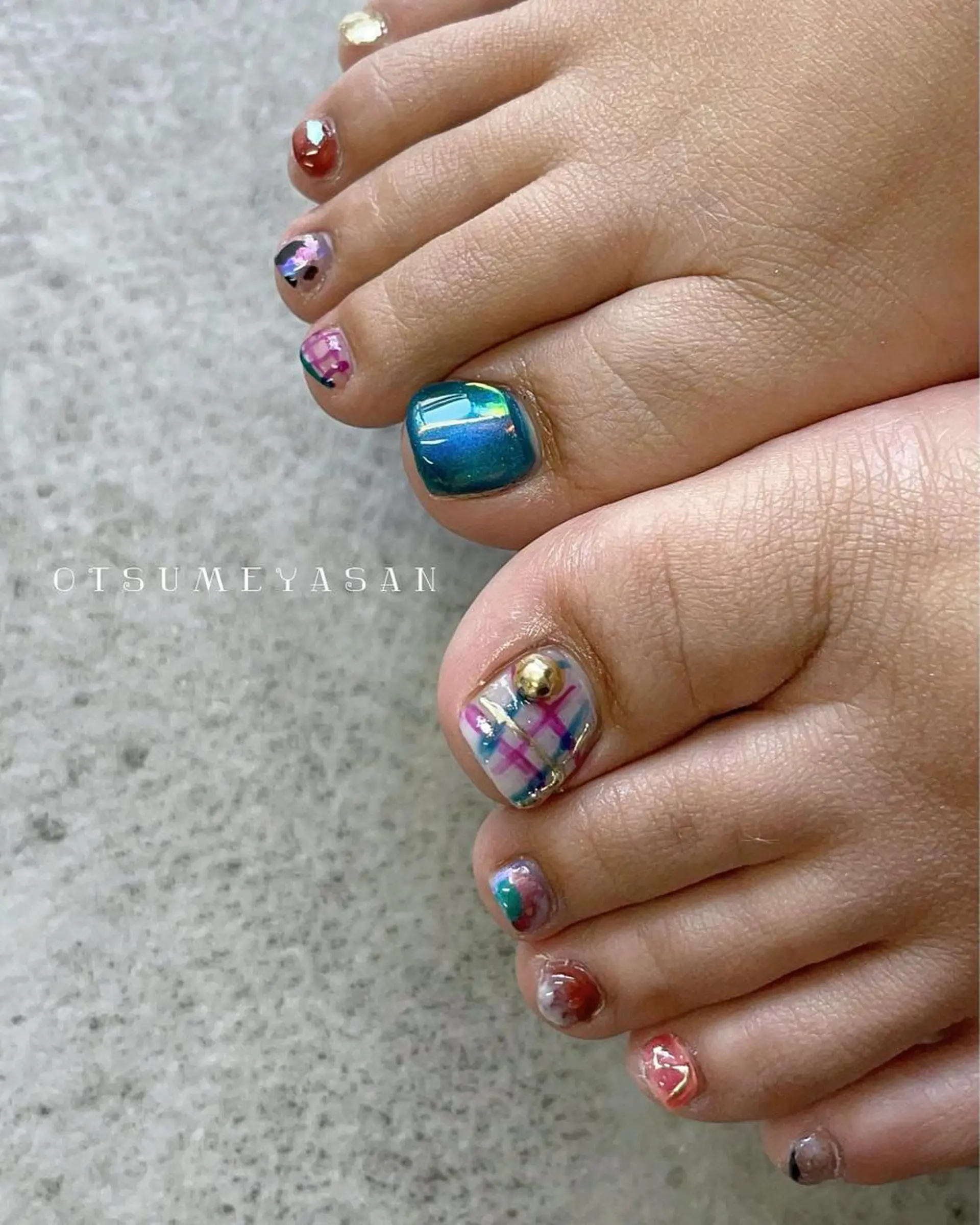 ショート ネイル otsumeyasan所属・わたなべ ちかのネイルデザイン