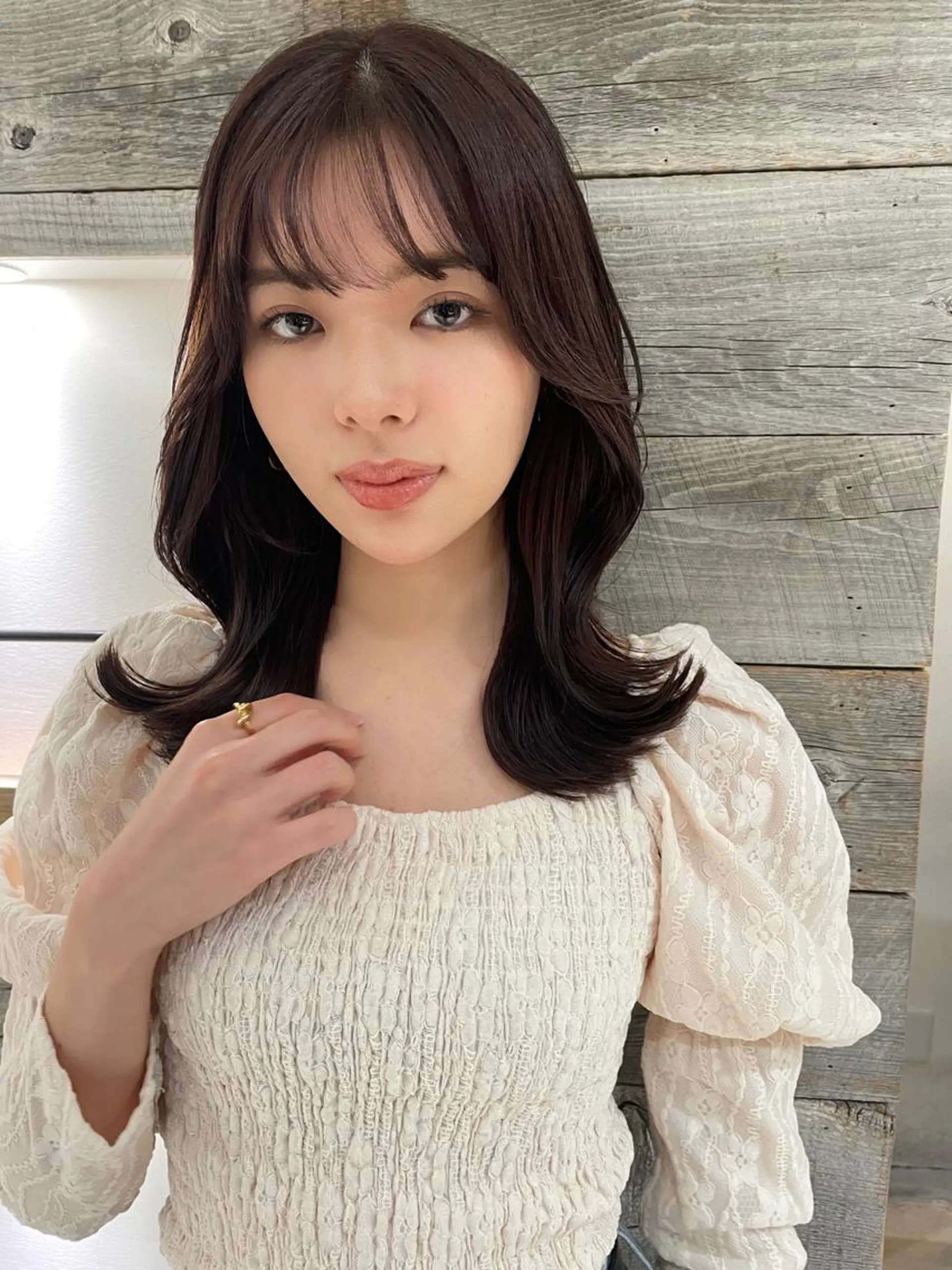 セミロング カラー ボブ くびれヘア 韓国風ヘア 外ハネヘア 卒業式受付中🌻 肥田亜沙美のその他イメージ