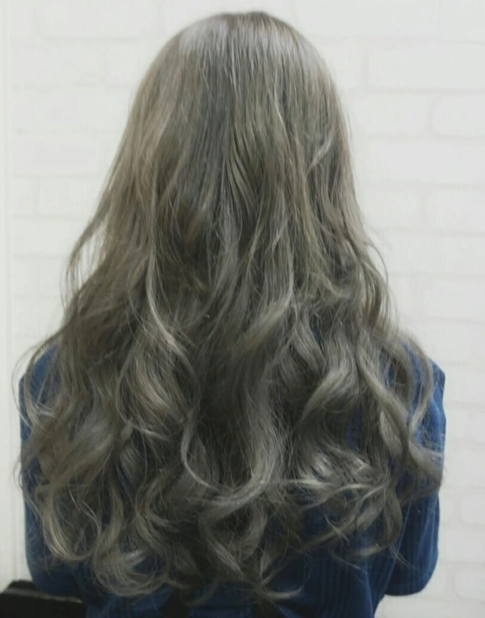 カラー エクステの神様 ▫️原島ユウヤ▫️のヘアスタイル