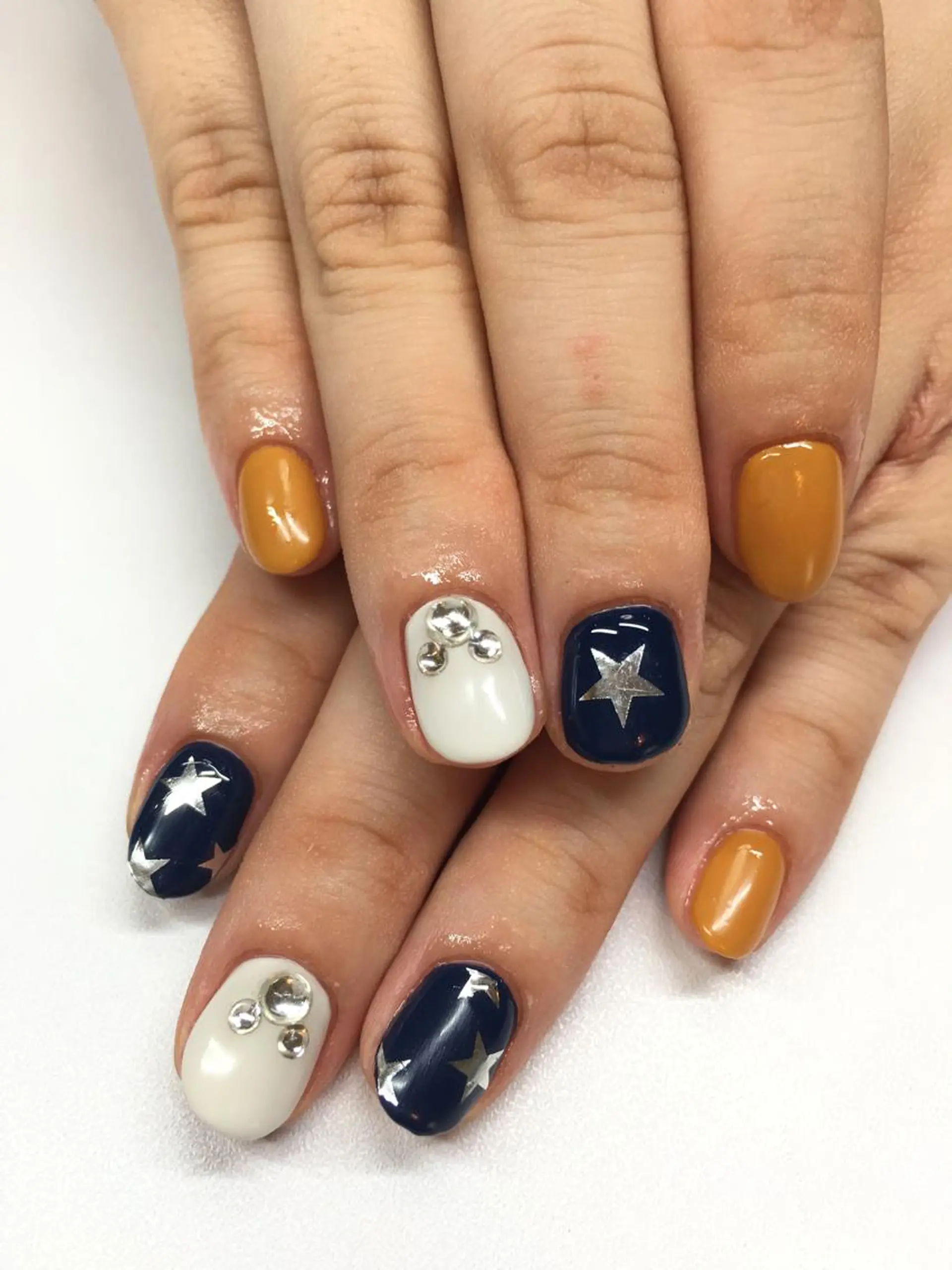 ネイル 持ち込み ハンドネイル glow_ nailのネイルデザイン