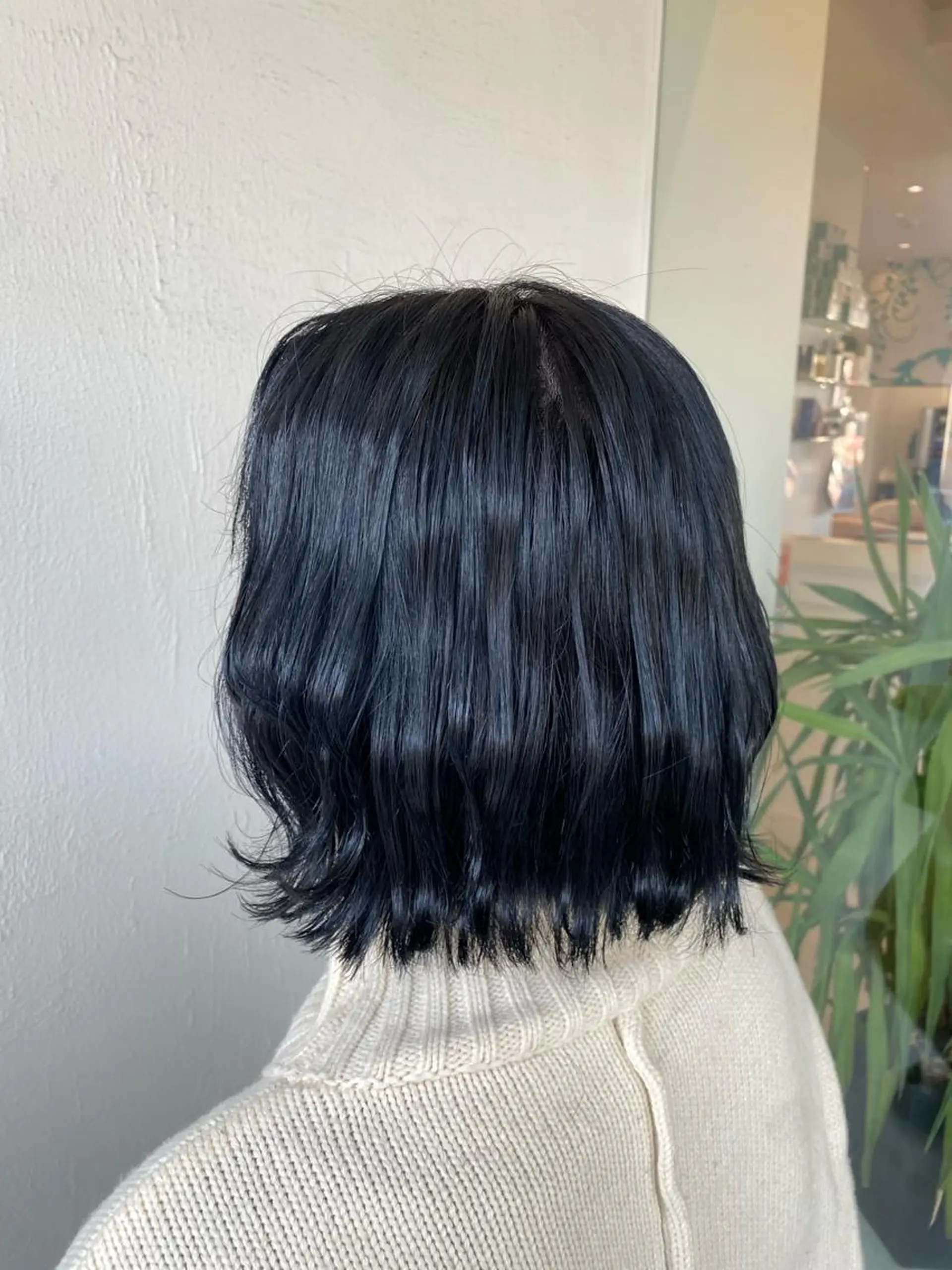 ショート カラー ブルーカラー ブルージュ 透明感カラー ハイトーンカラー カット ヘアカラー 鹿児島 聖来のヘアスタイル