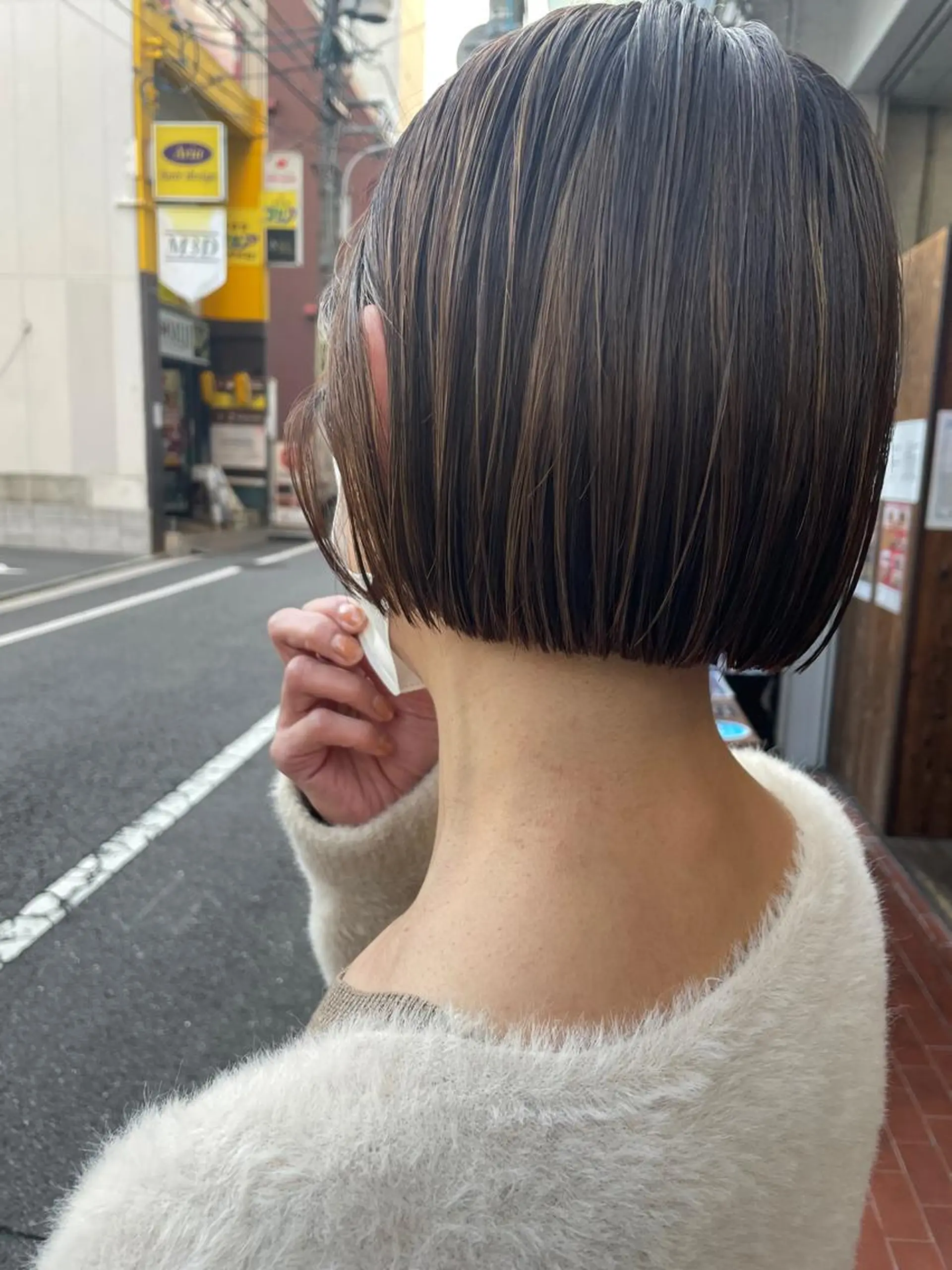 ショート ボブ カット ヘアカラー トリートメント さの あやねのヘアスタイル