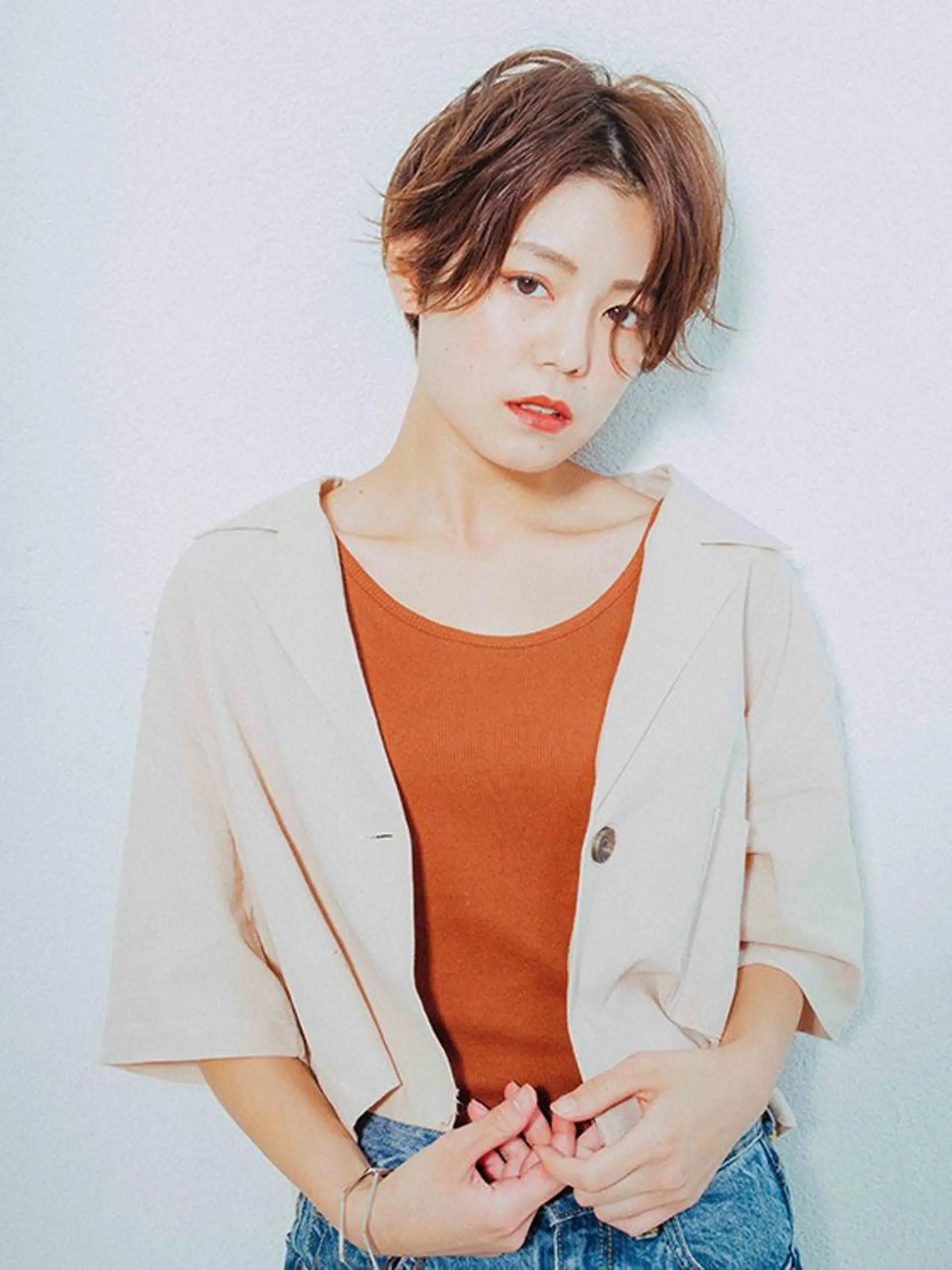 ショート カラー ハイライト&曲がる 縮毛矯正特化 玉置のヘアスタイル