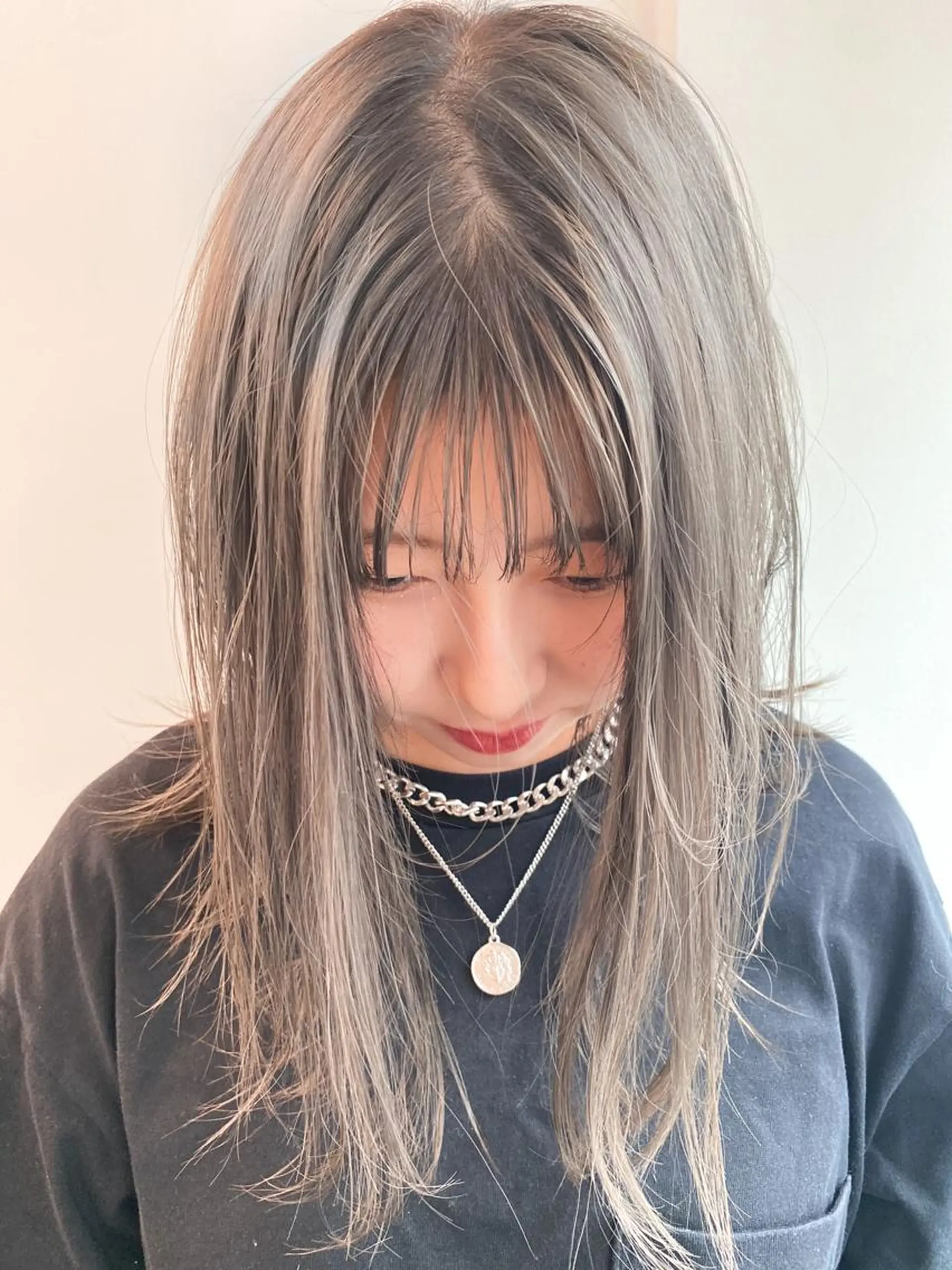 ミディアム カラー グレージュ カット ヘアカラー デザインカラー/ 火ノ見🪡のヘアスタイル
