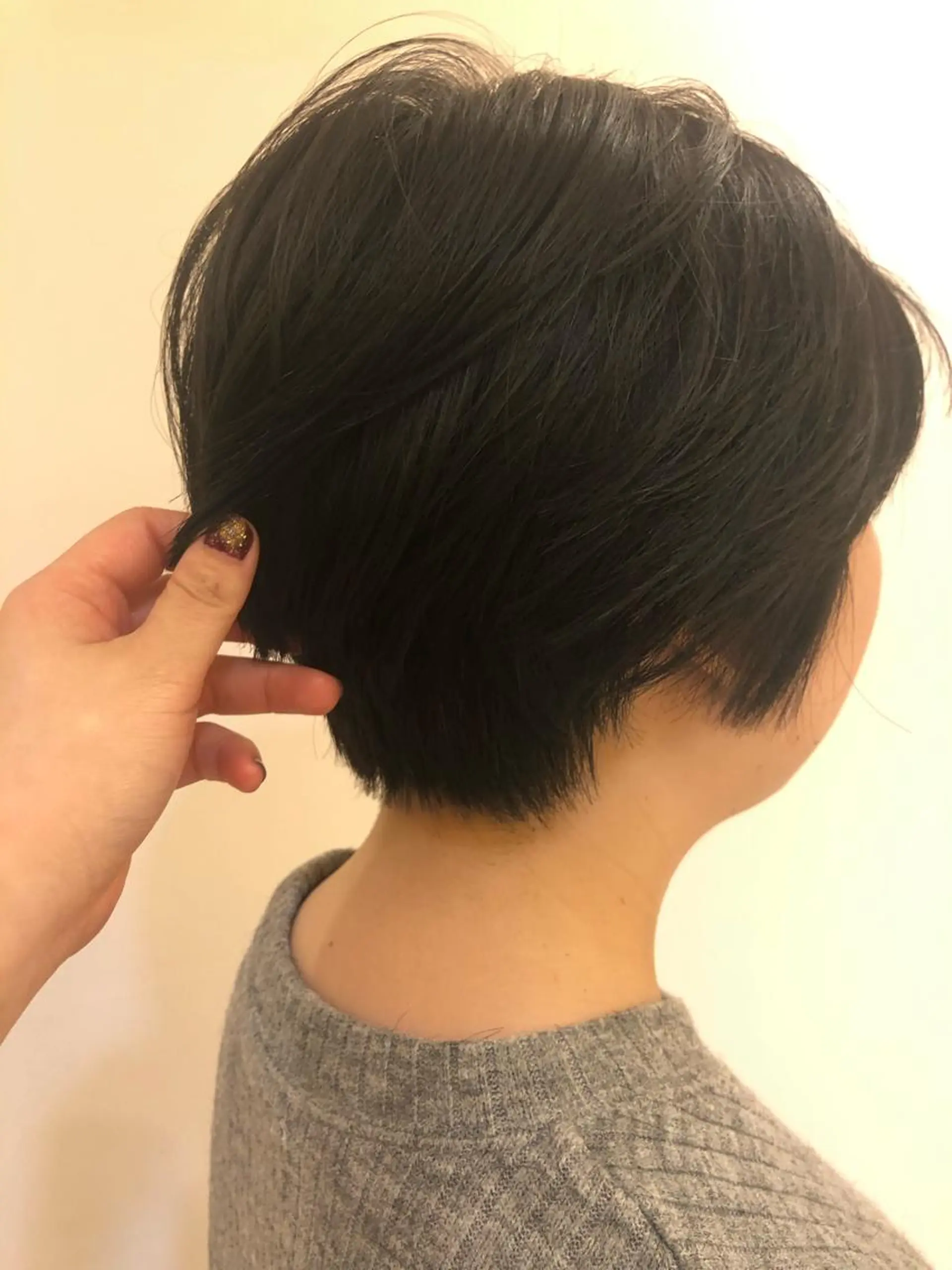 ショート ショートヘア 小野寺 モエカのヘアスタイル