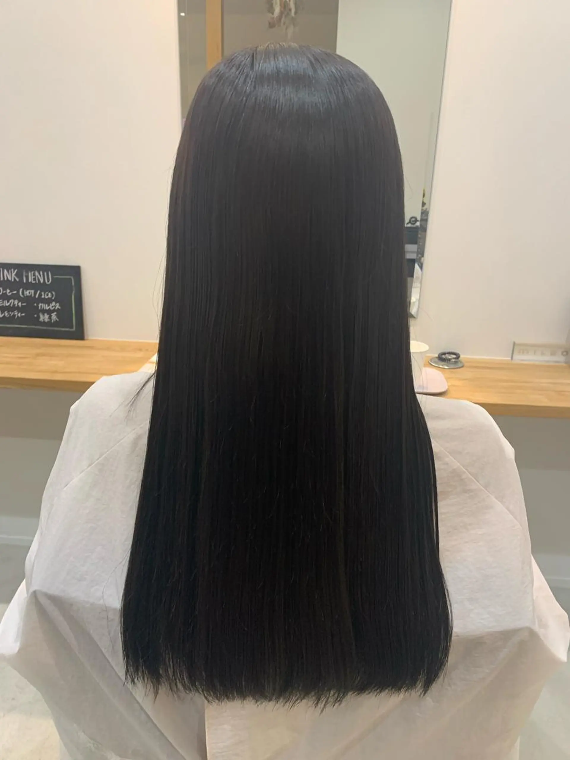 ロング カラー kanon hair所属・新木 愛花のヘアスタイル