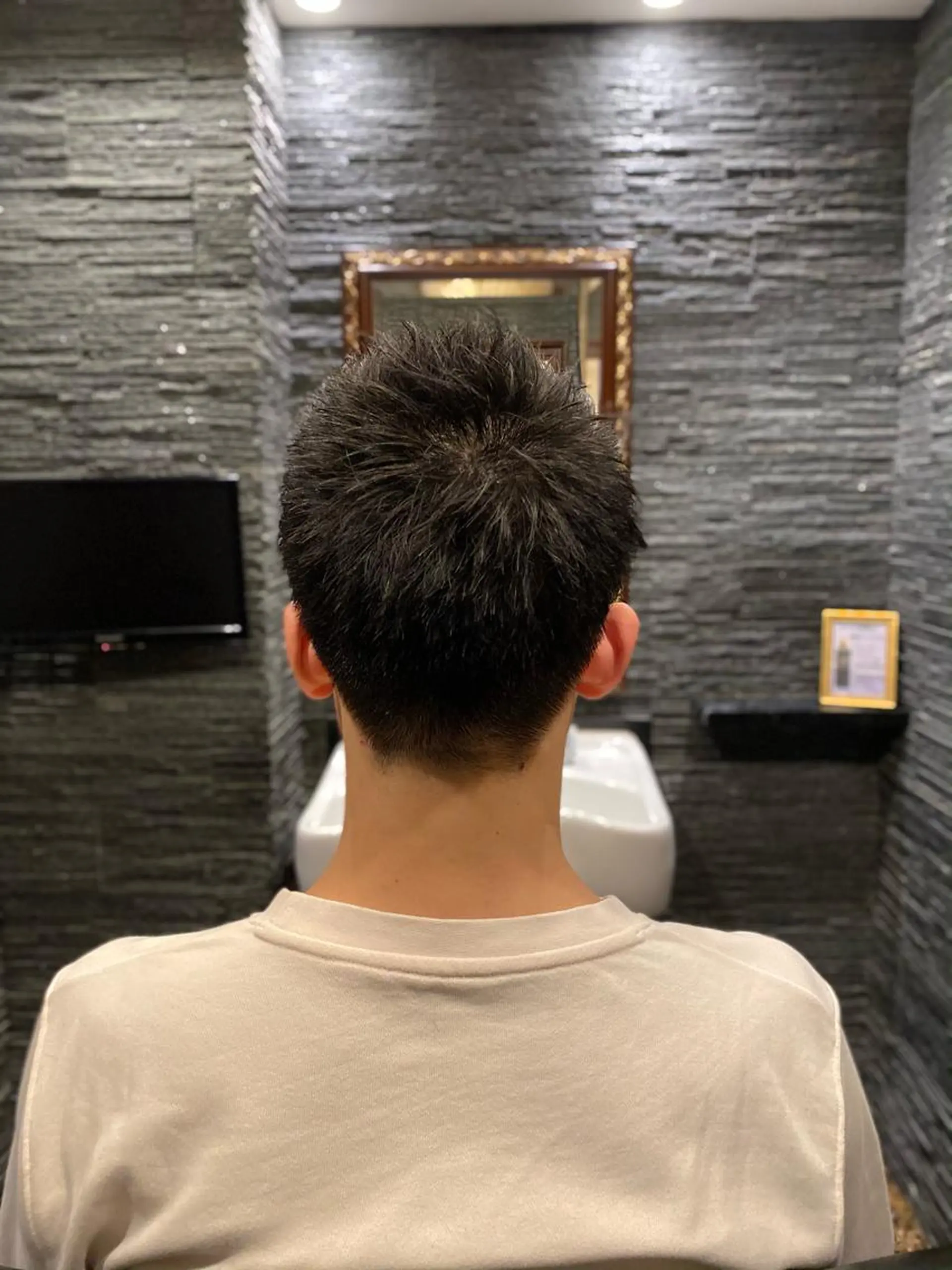 メンズ ヒロ銀座 プレミアムバーバー赤坂店所属・🔥💈恒川 媛音💈🔥のヘアスタイル