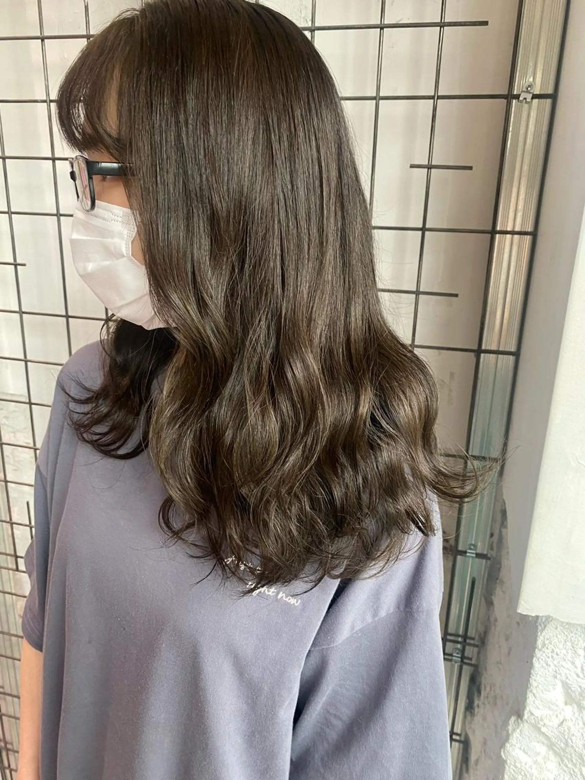 カラー ベージュカラー オリーブベージュ カット ヘアカラー AYANE 韓国ヘア /レイヤーカットのヘアスタイル