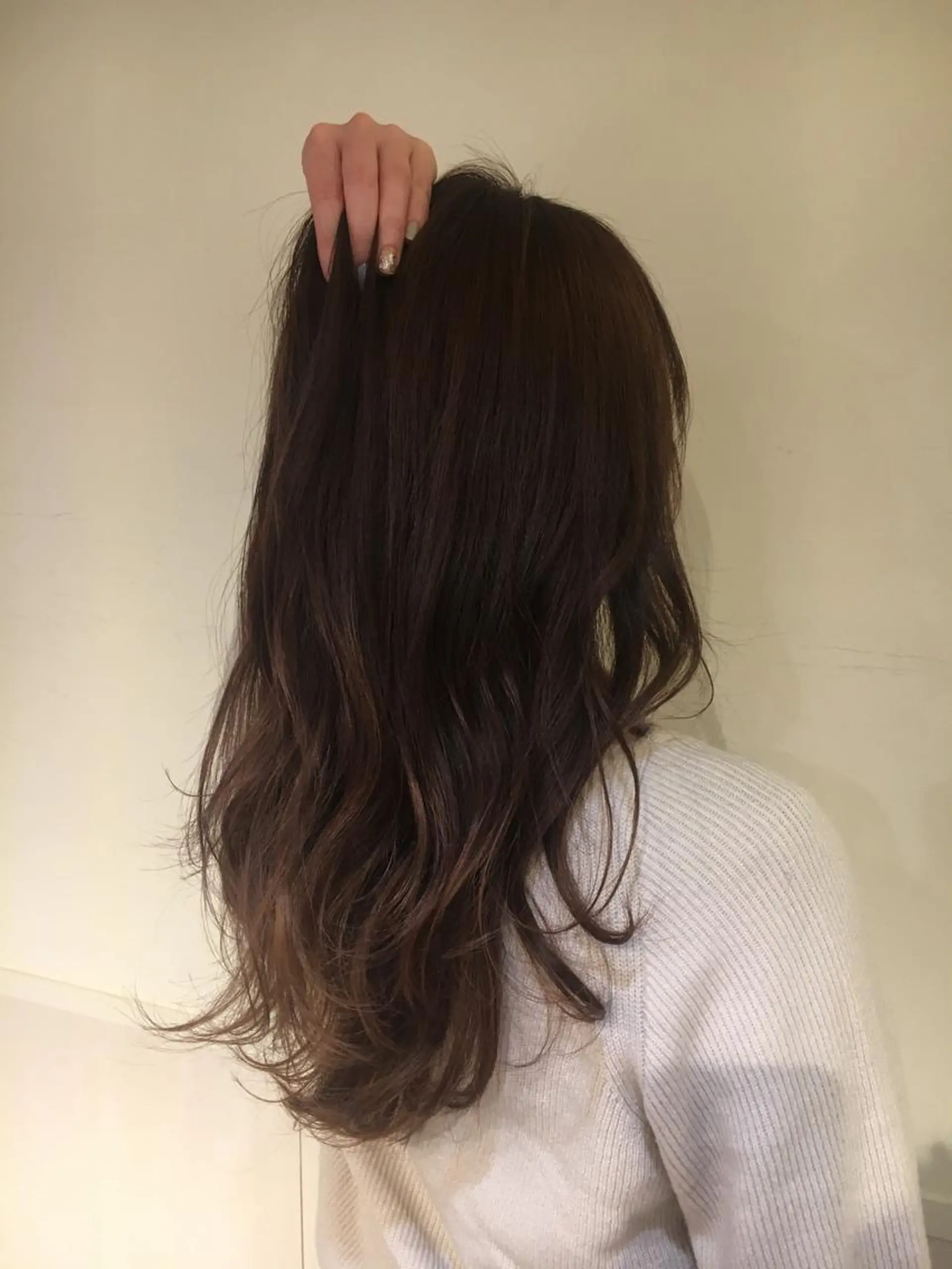ロング カラー 野崎 ひかりのヘアスタイル
