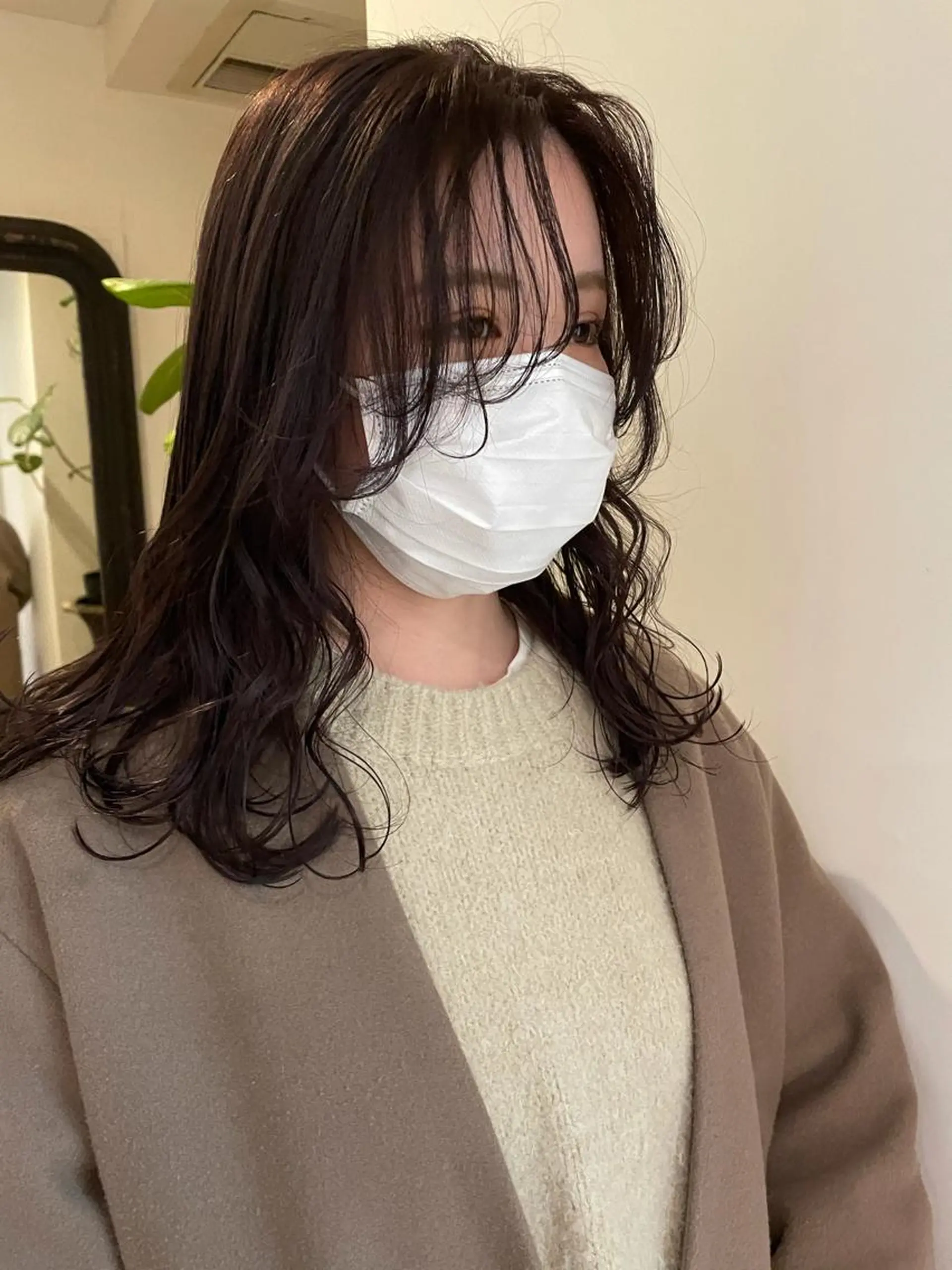 ミディアム カラー classic 新横浜所属・大人girly🛋️ 🤍yukakoのヘアスタイル