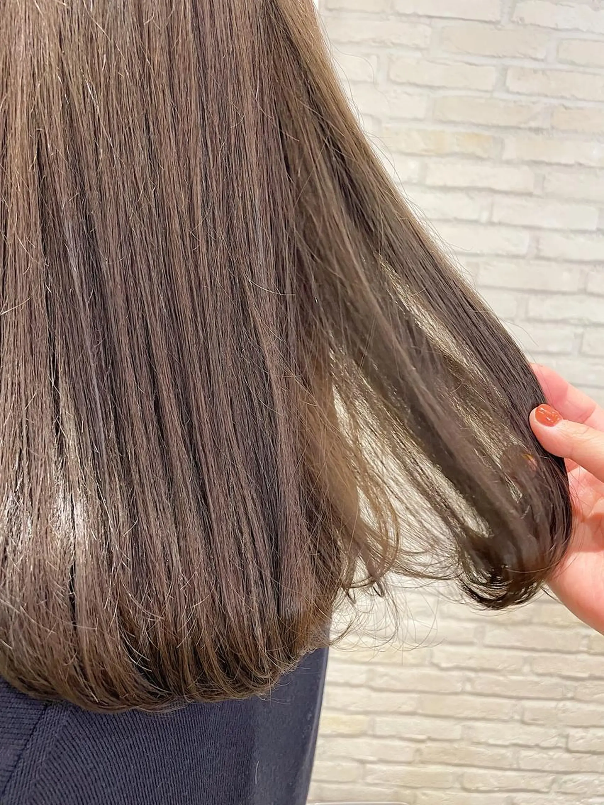 ロング カラー ブリーチ 透明感カラー ブリーチなしカラー ロング エクステ/ハイトーン 🐏☁️miminaのヘアスタイル