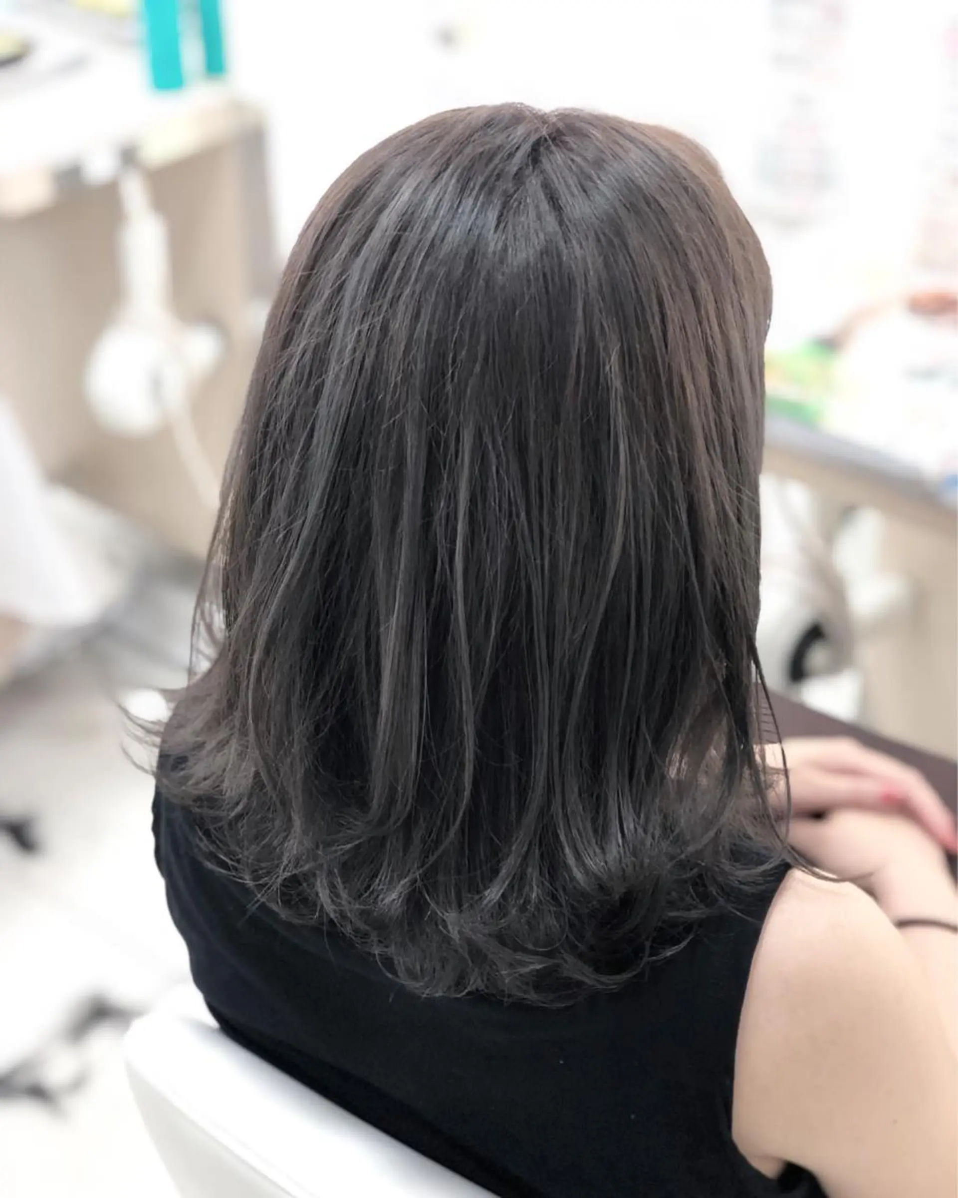 セミロング カラー 🔵Ash日暮里店 藤藪孝太🔵のヘアスタイル