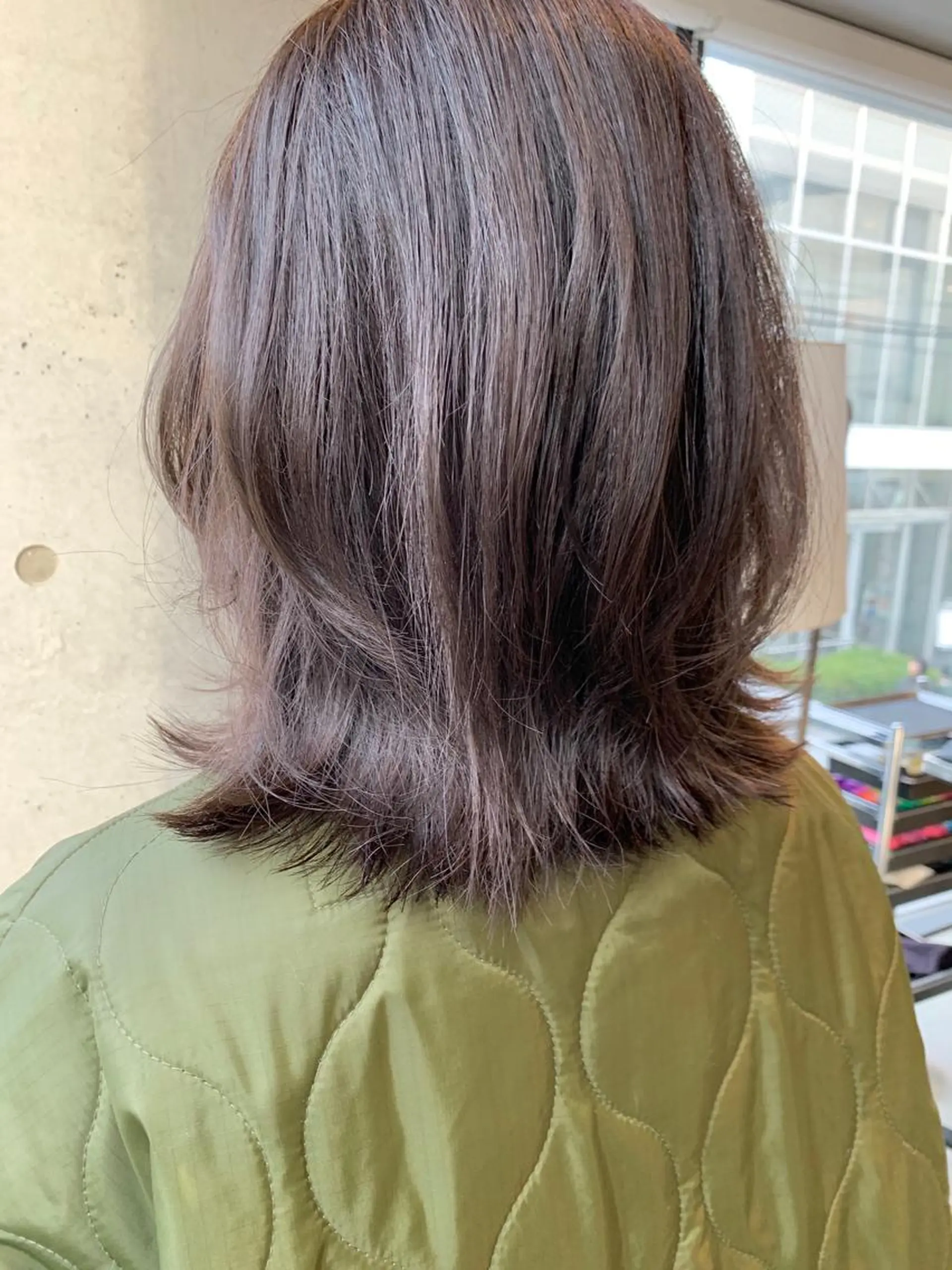ミディアム カラー カット ヘアカラー トリートメント conne&riri所属・MA YUのヘアスタイル