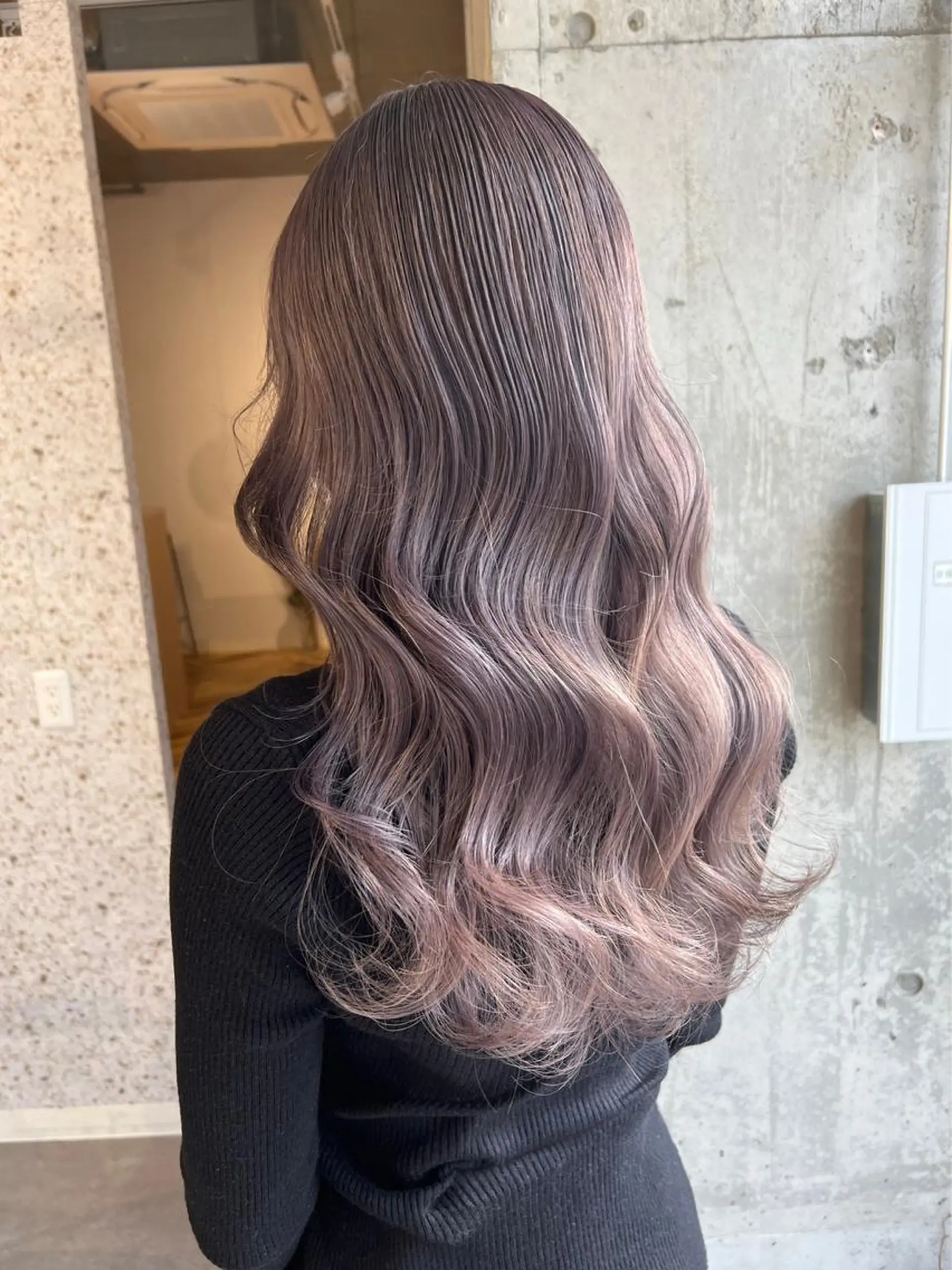 カラー ダブルカラー イヤリングカラー ハイトーンカラー インナーカラー ito eye&nail所属・ito 小山綾花のマツエク・マツパデザイン