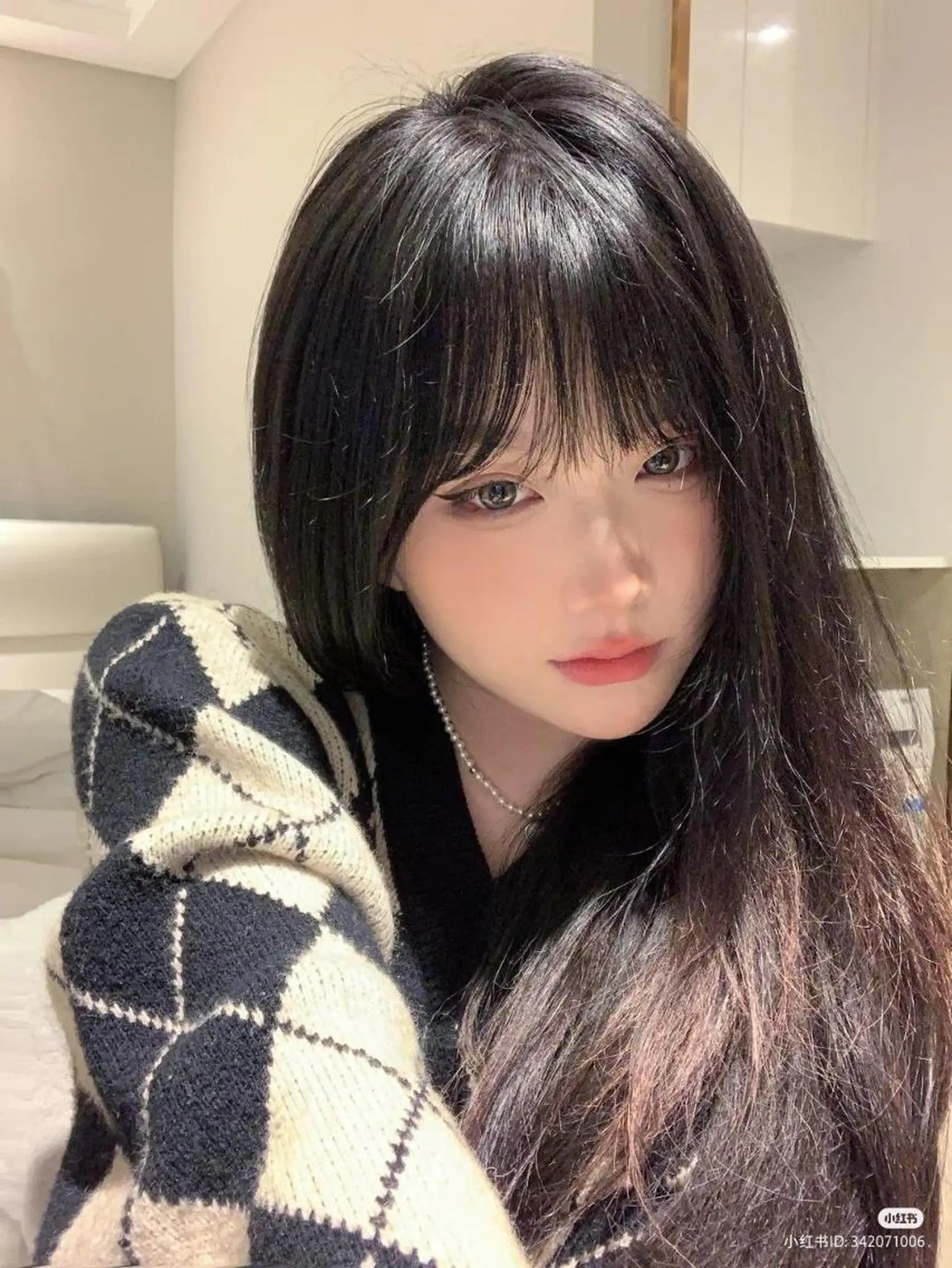 ロング カラー 韓国レディヘア🤍 暗髪🤍miraiのヘアスタイル