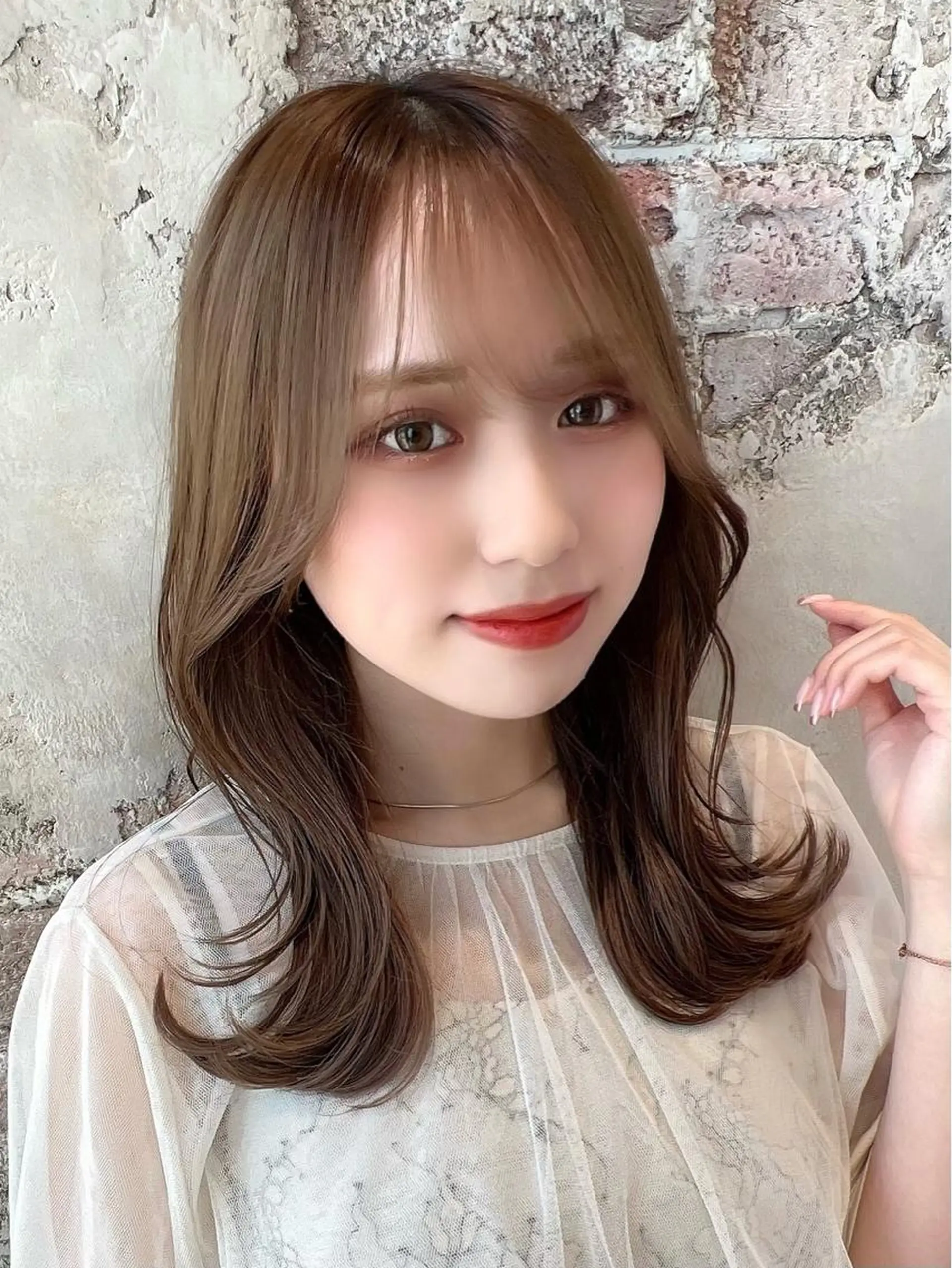 セミロング カラー ベージュカラー ブラウンカラー くびれヘア 髪質改善 縮毛矯正 カット ヘアカラー トリートメント 🧡くびれヘア/前髪 顔周り🧡久原結衣のヘアスタイル