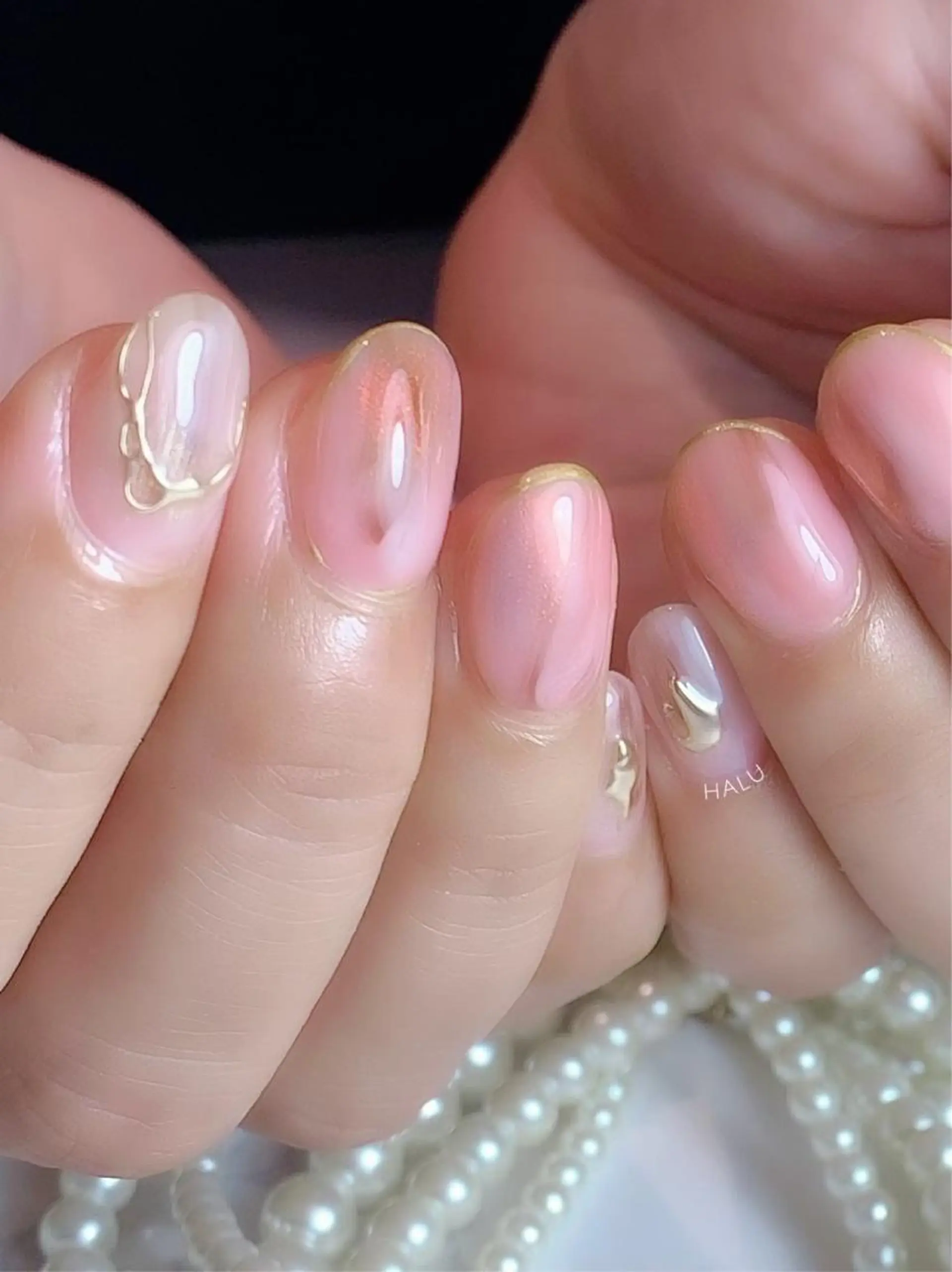 ネイル ニュアンスネイル HALU ハルのネイルデザイン