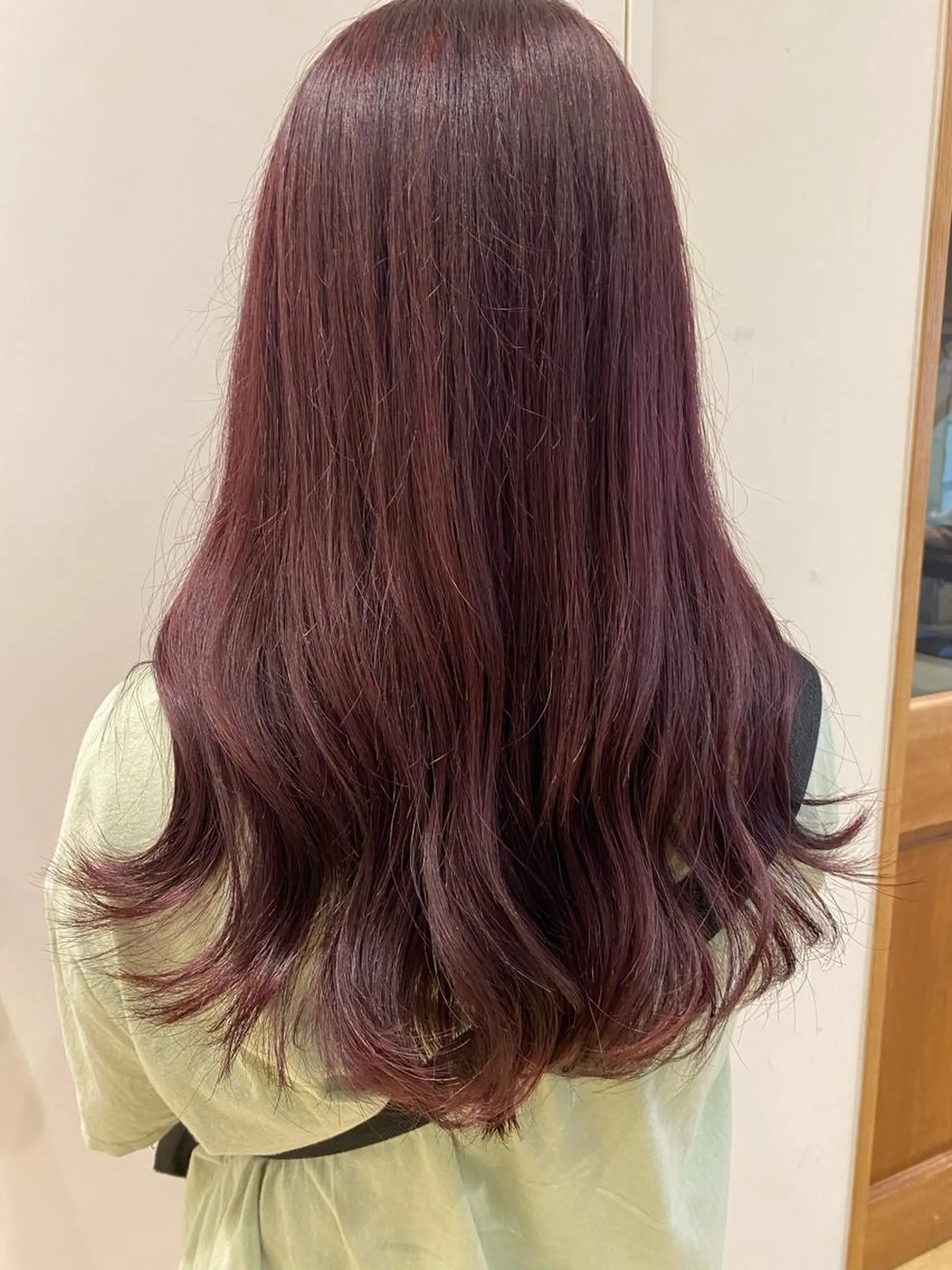 ロング パープルカラー eight  shinjuku所属・海外ヘア スタイルRIOのヘアスタイル