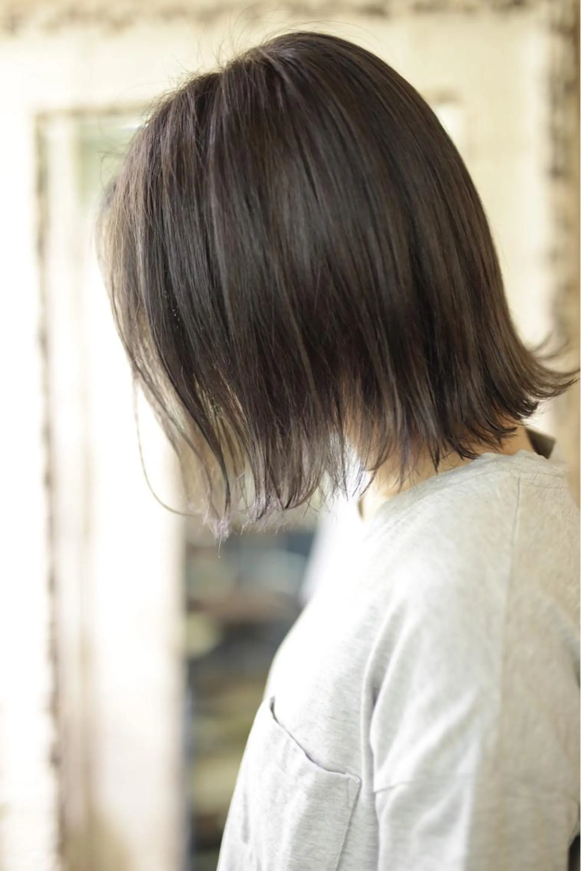 ミディアム 外ハネヘア ヘアカラー nico 。のヘアスタイル