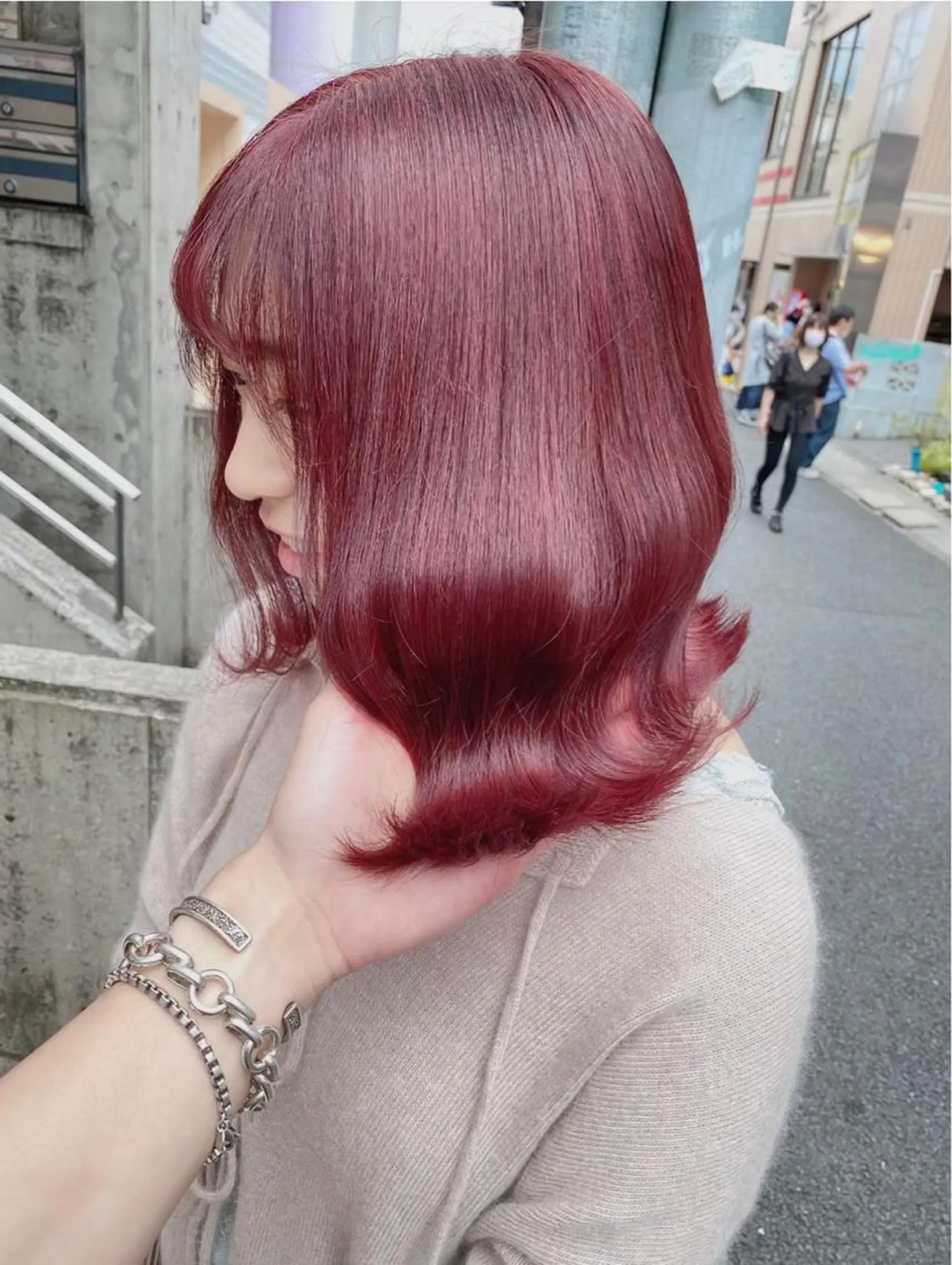 ロング カラー カット ヘアカラー トリートメント ヘアセット 🩶【推しハイトーン 】yuzu🩶のヘアスタイル